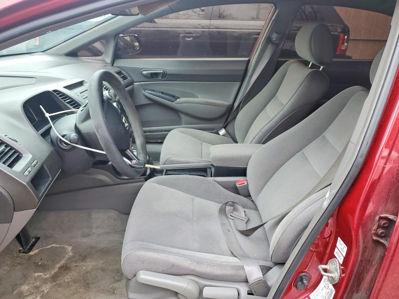 2007 Honda Civic Dx Red vin: 2HGFA16387H006778