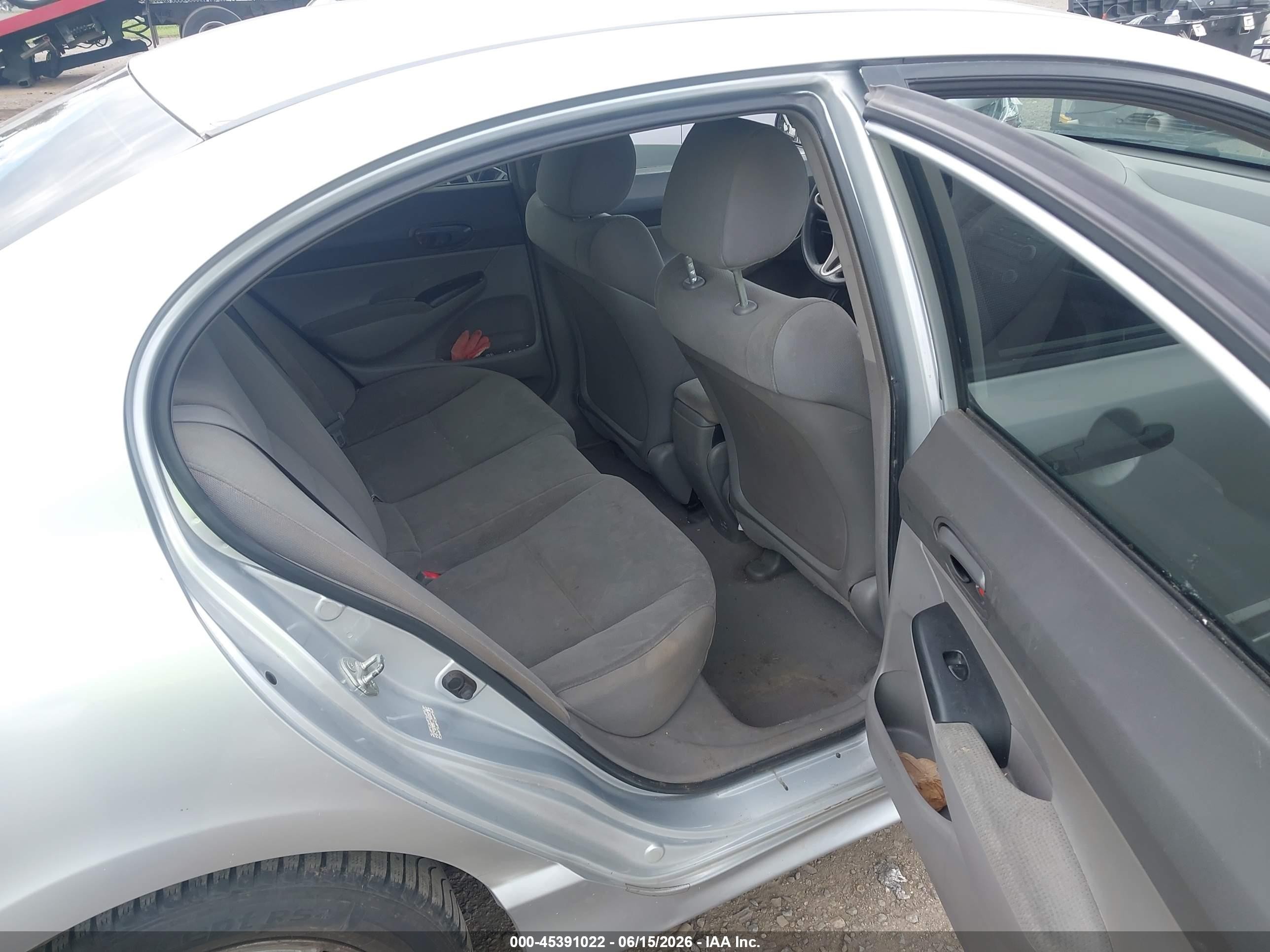 2009 Honda Civic Vp Silver vin: 2HGFA16389H333264