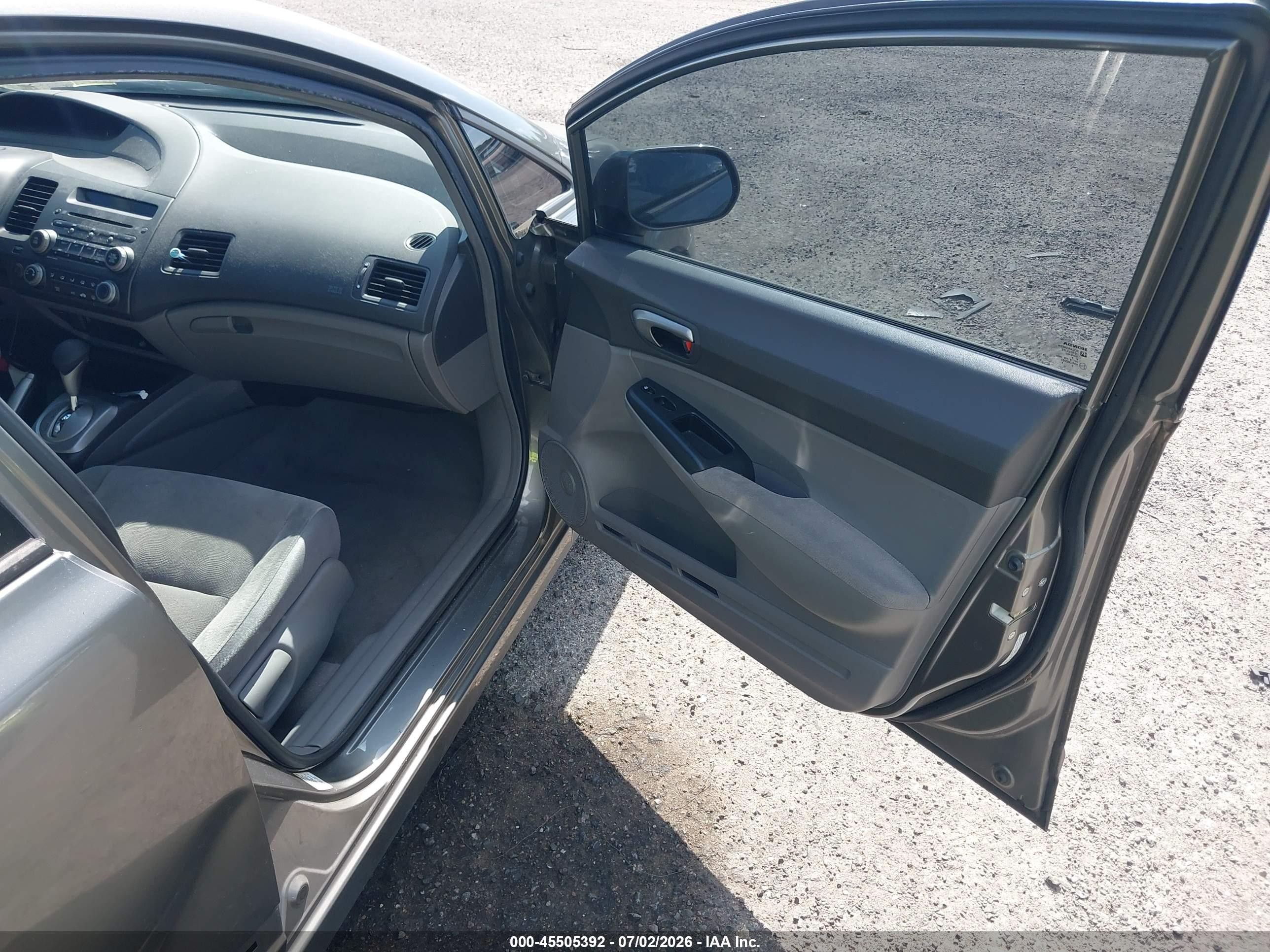 2006 Honda Civic Lx Коричневый vin: 2HGFA16506H503257