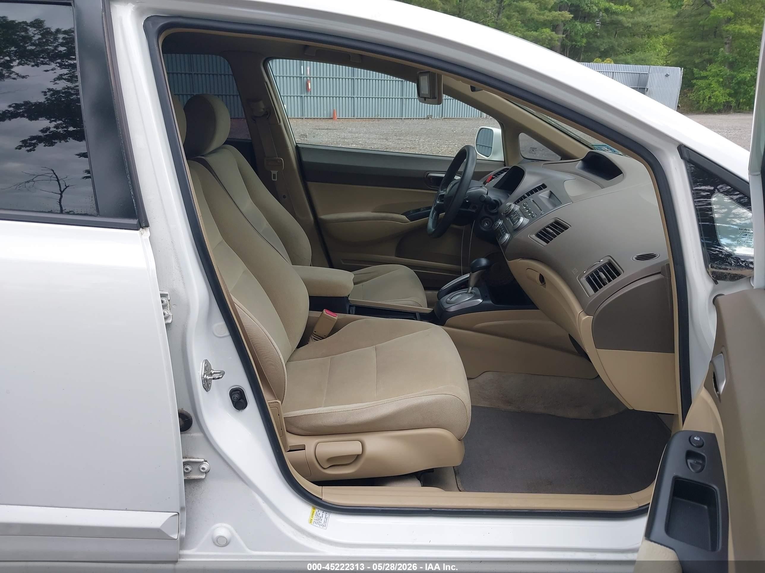 2007 Honda Civic Lx White vin: 2HGFA16507H301553