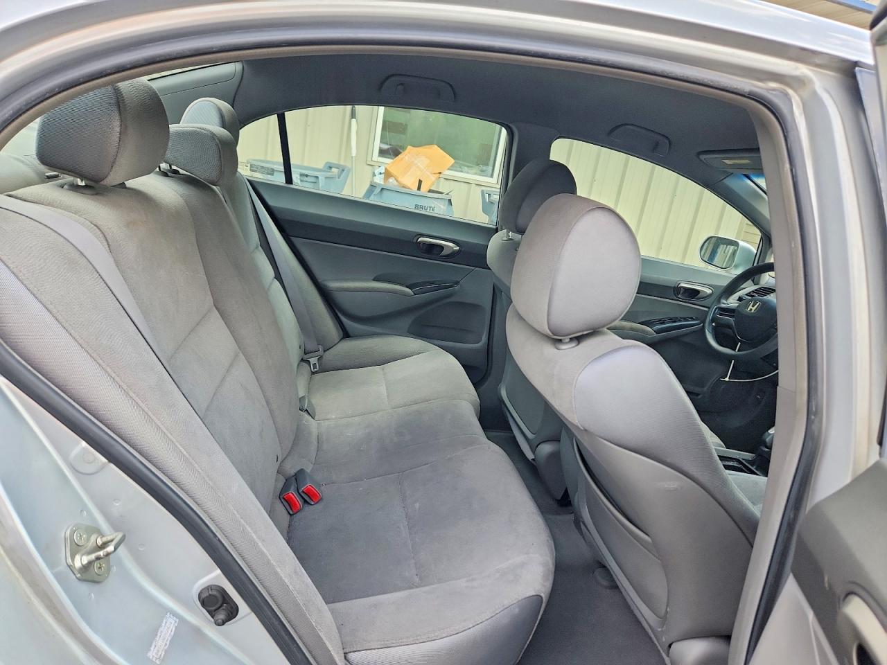 2007 Honda Civic Lx Silver vin: 2HGFA16507H504216