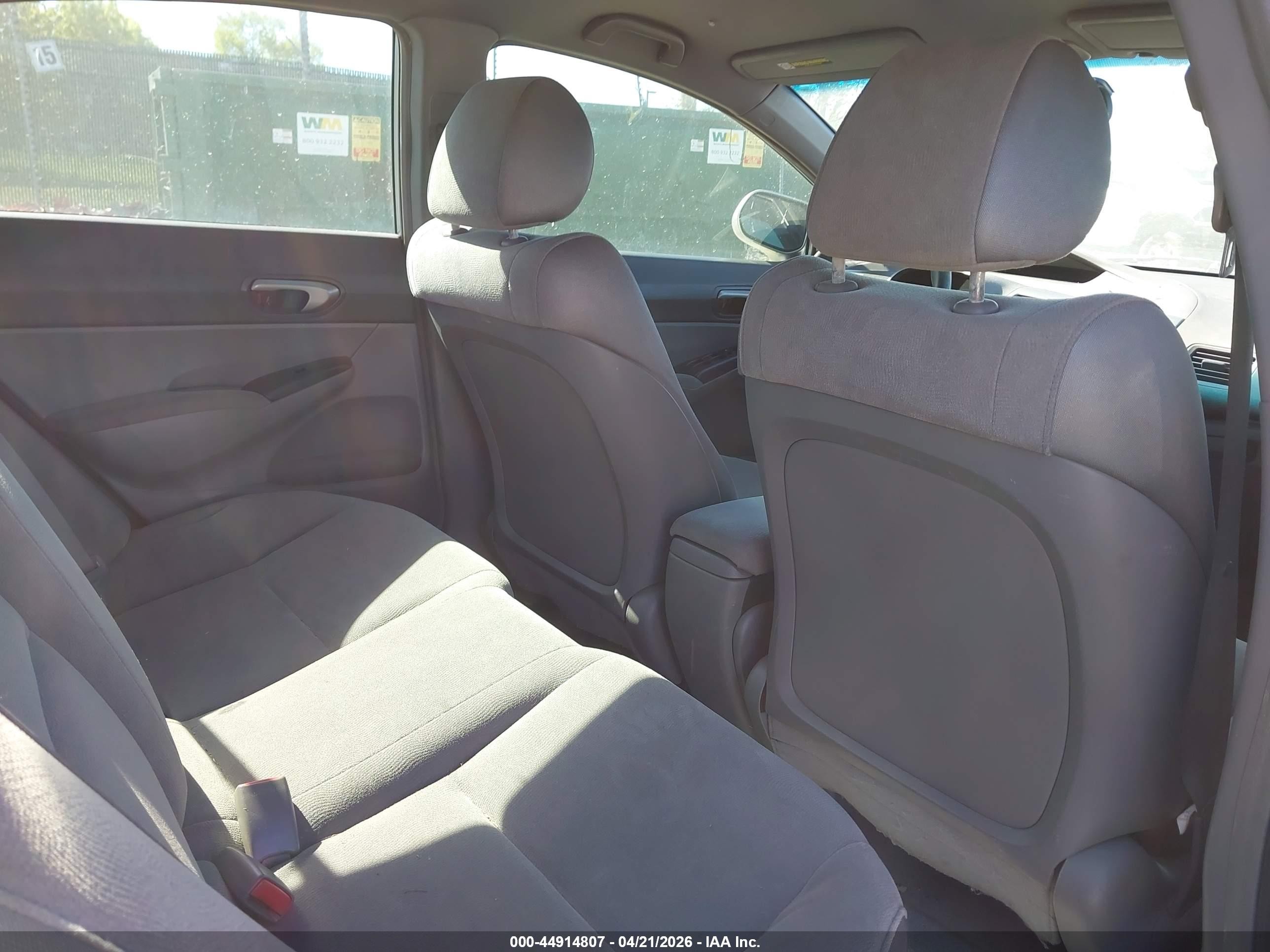 2008 Honda Civic Lx Серебряный vin: 2HGFA16508H330780