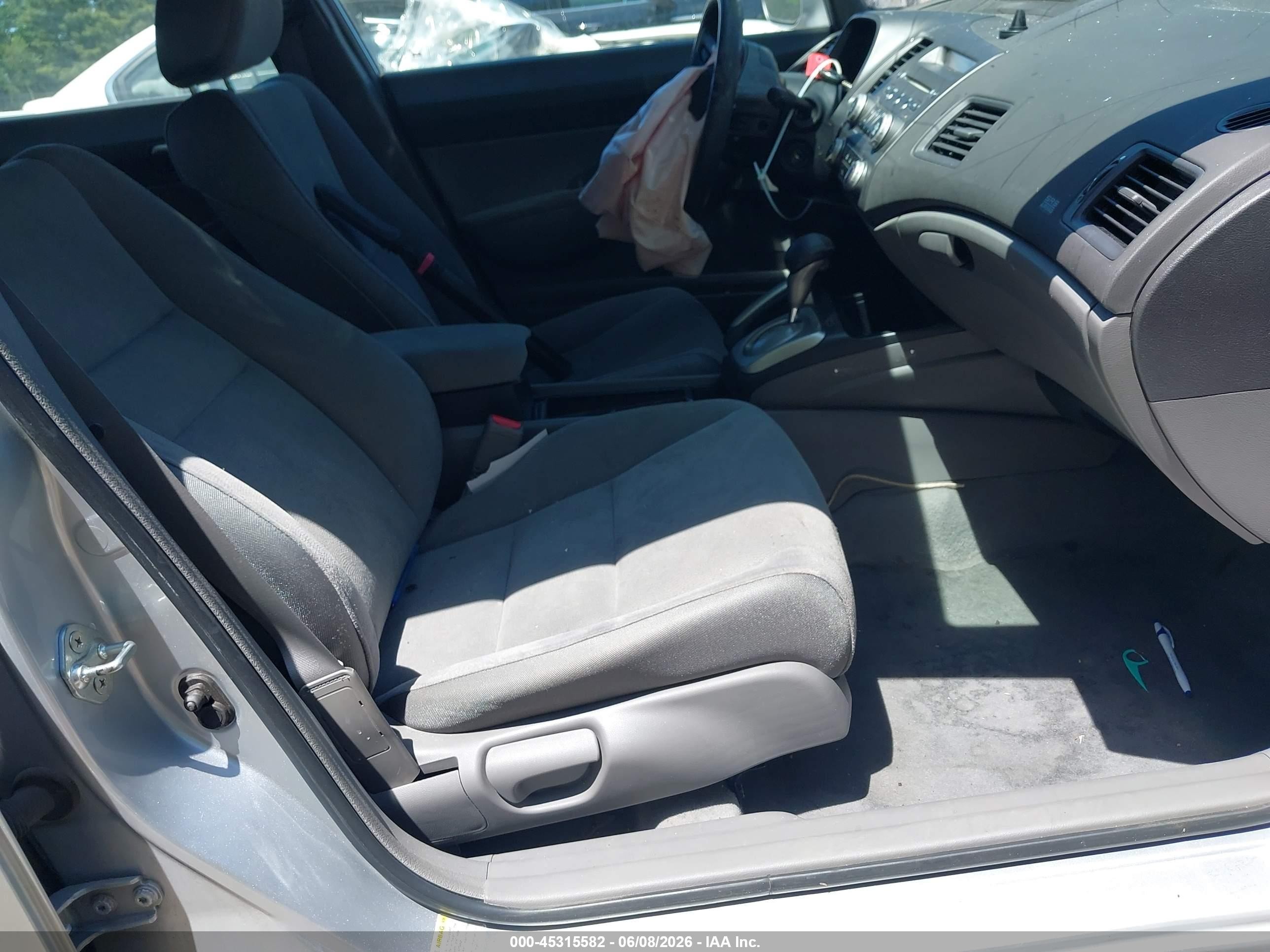 2008 Honda Civic Lx Silver vin: 2HGFA16508H347448