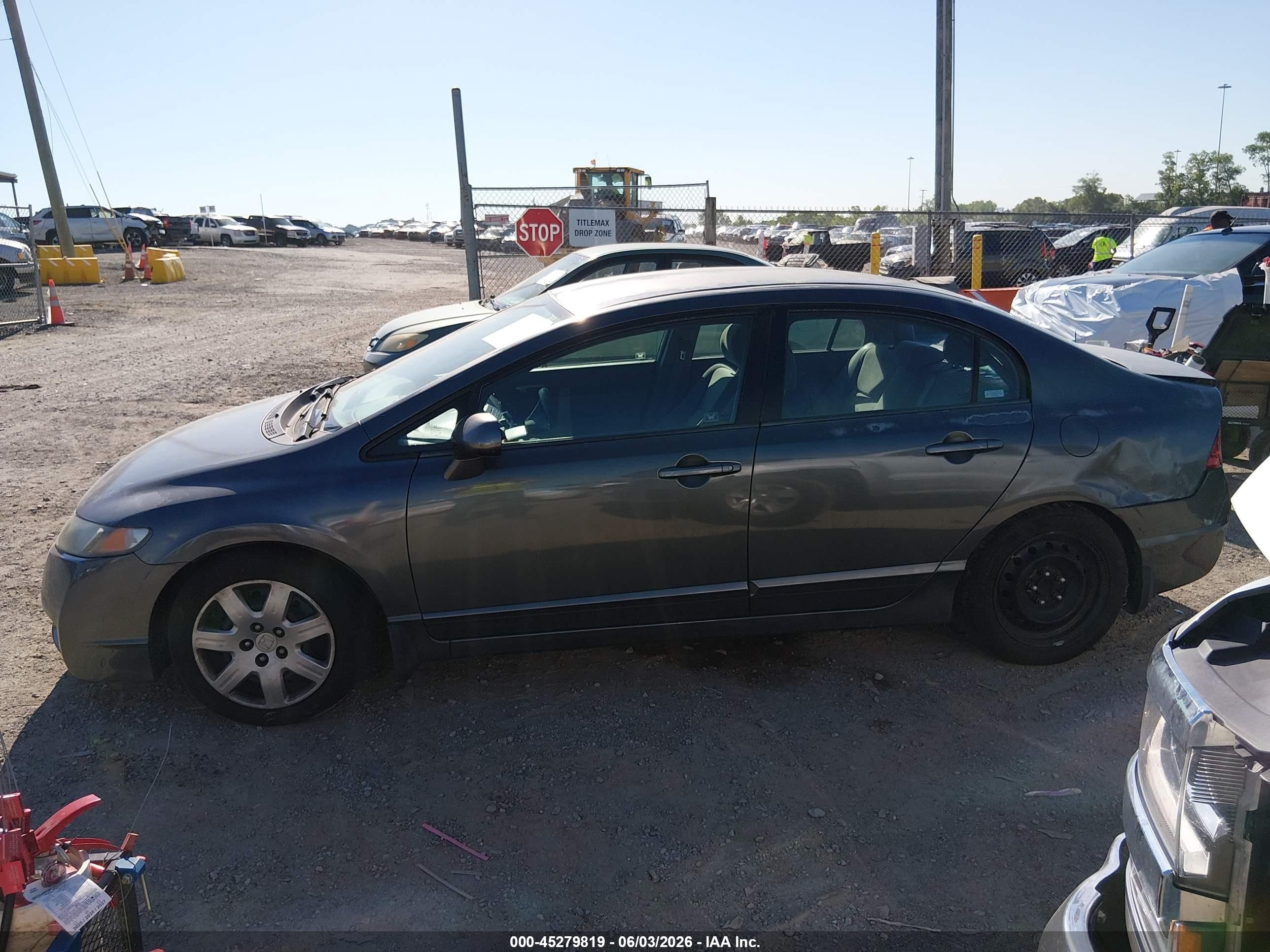 2009 Honda Civic Lx Gray vin: 2HGFA16509H521679