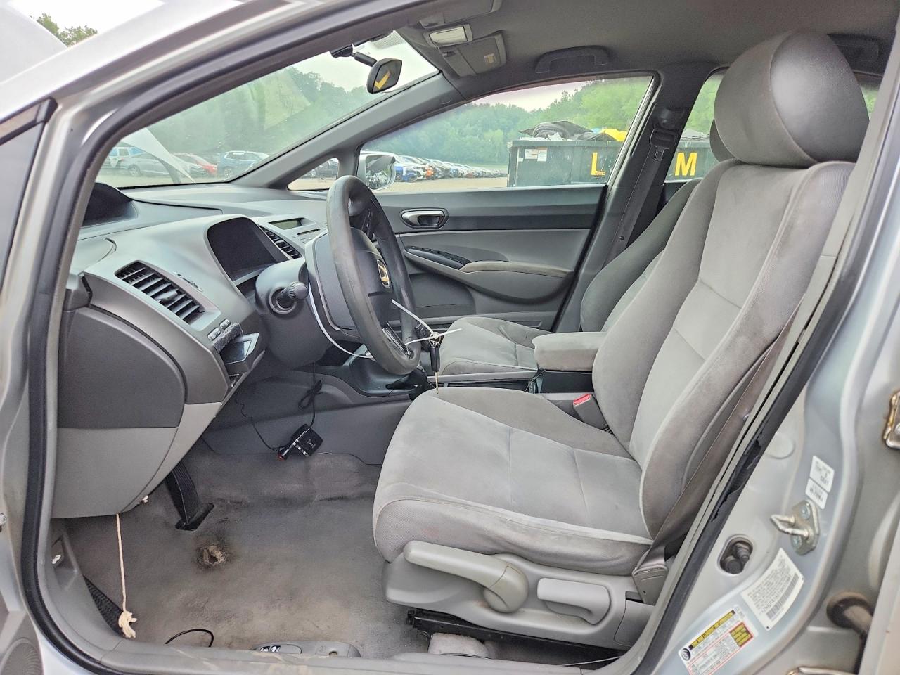 2006 Honda Civic Lx Silver vin: 2HGFA16516H510881