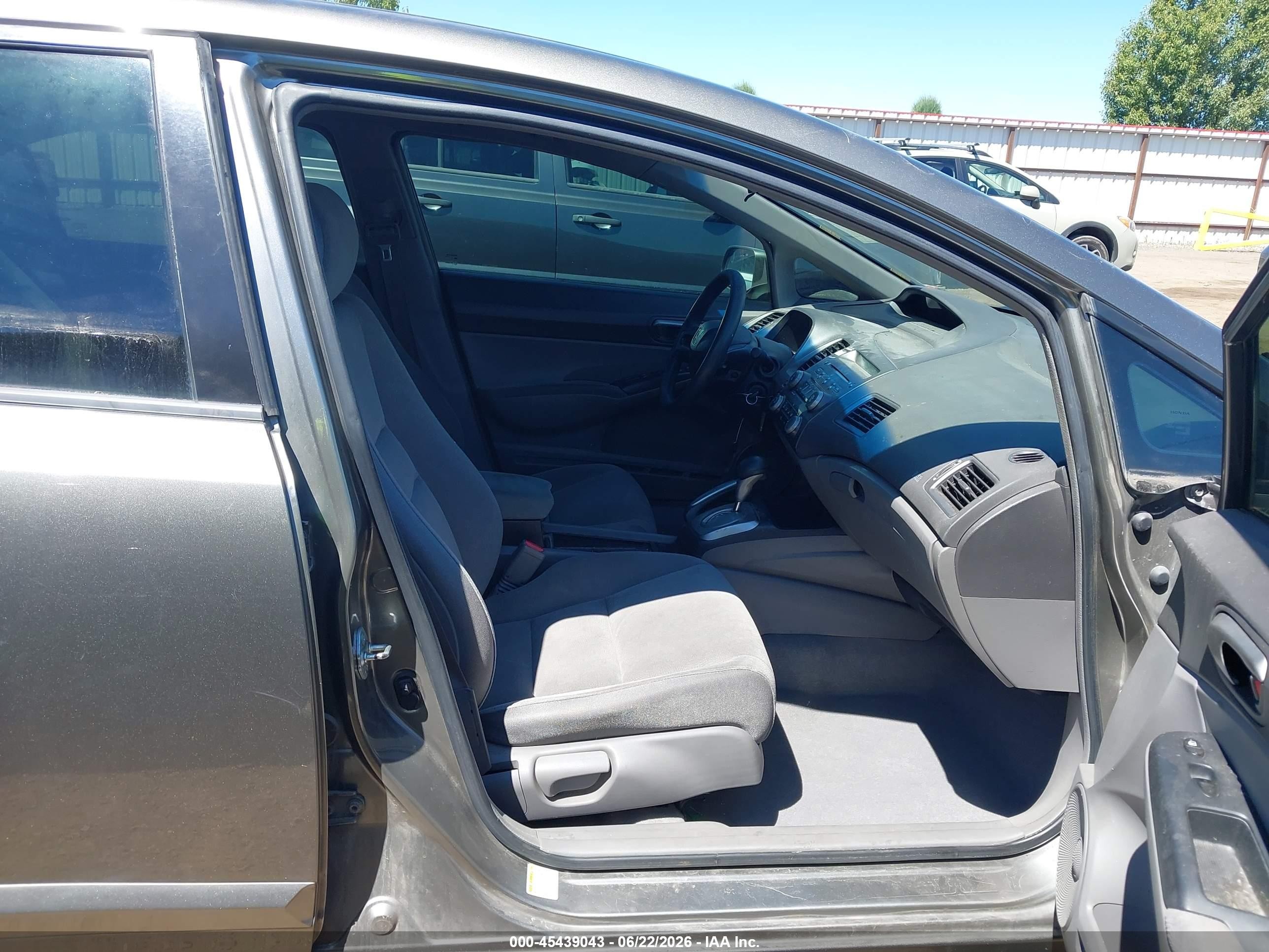 2008 Honda Civic Lx Gray vin: 2HGFA16518H317942