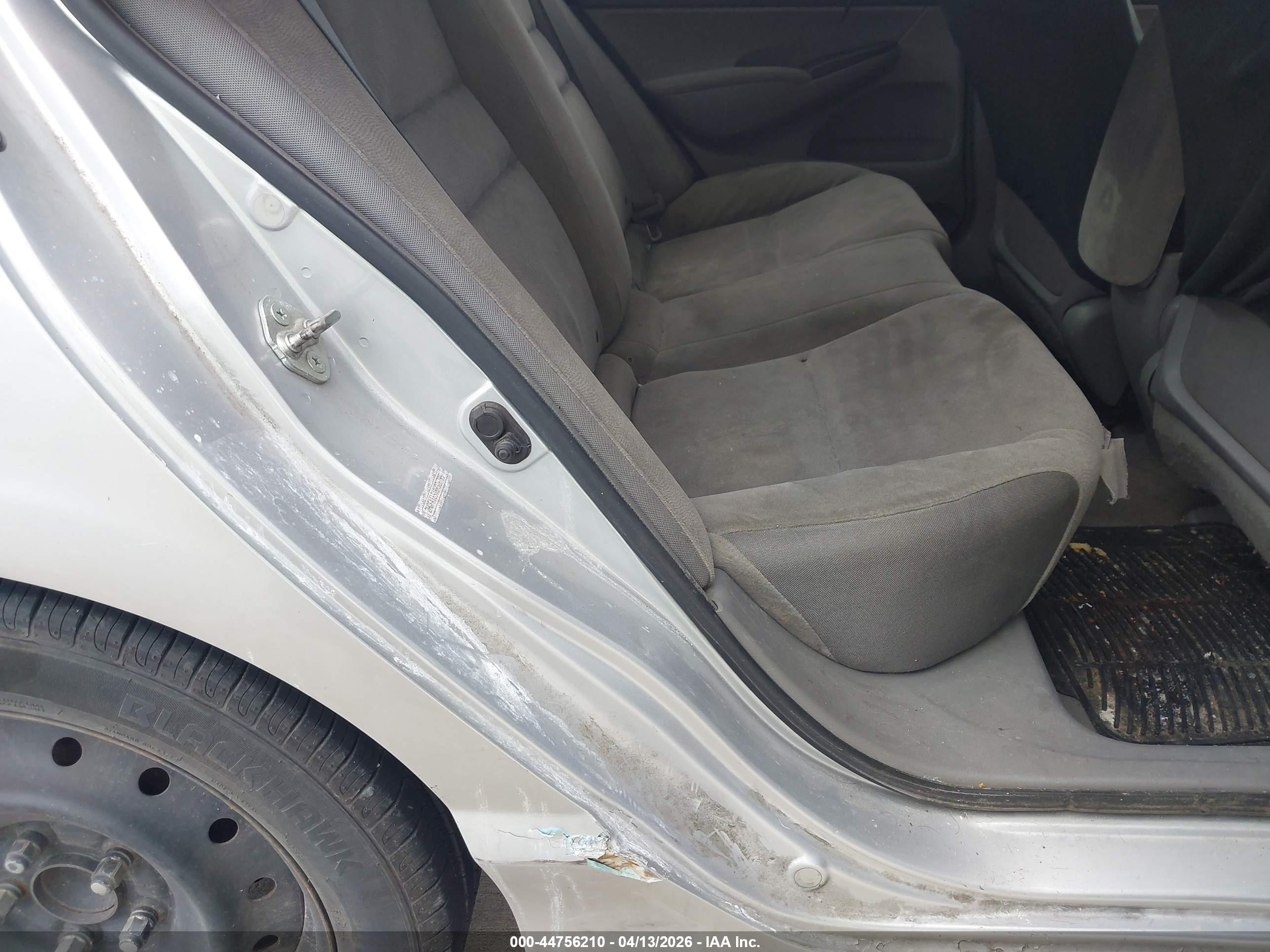2008 Honda Civic Lx Silver vin: 2HGFA16518H326785