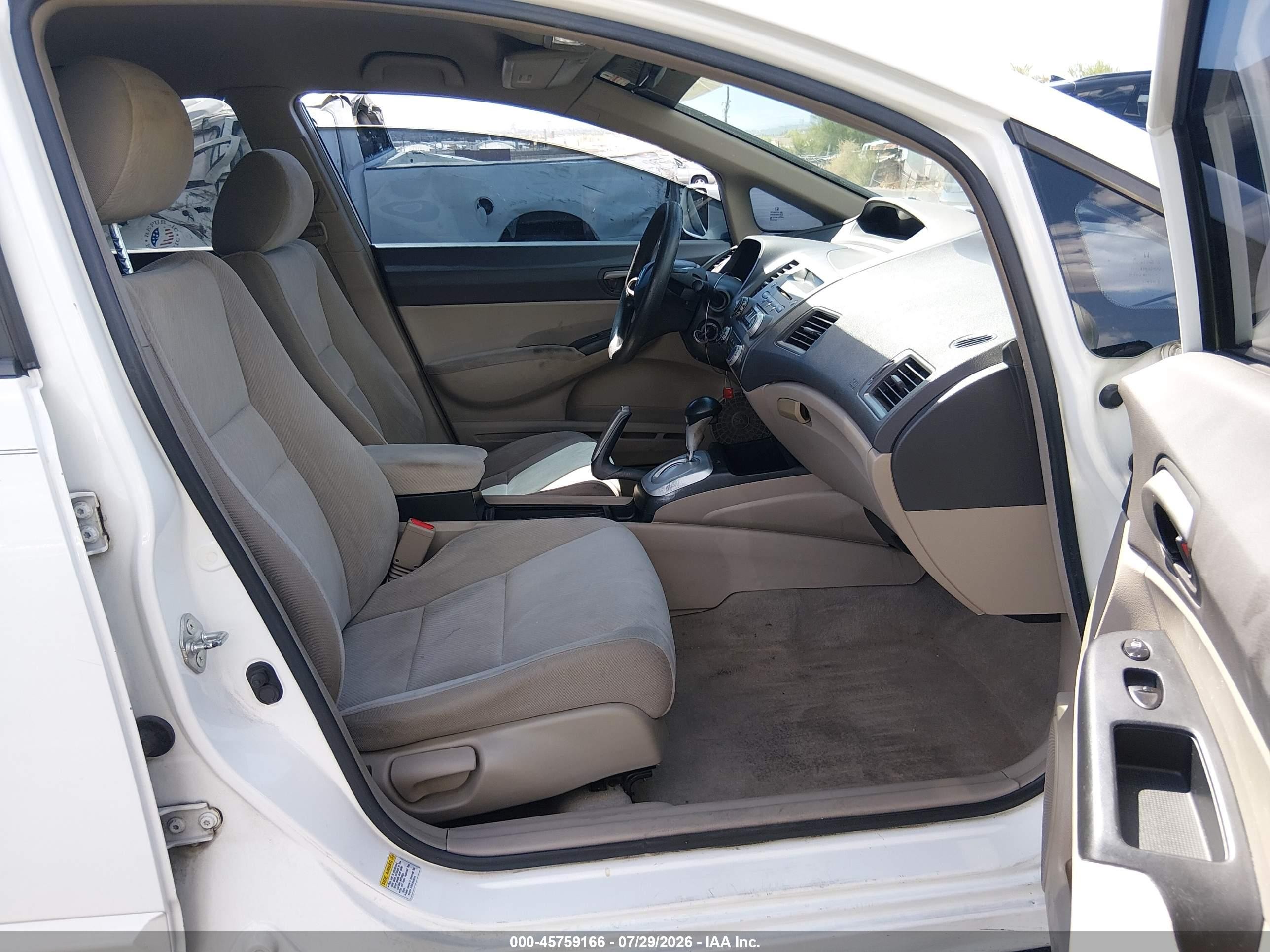 2009 Honda Civic Lx White vin: 2HGFA16519H547997