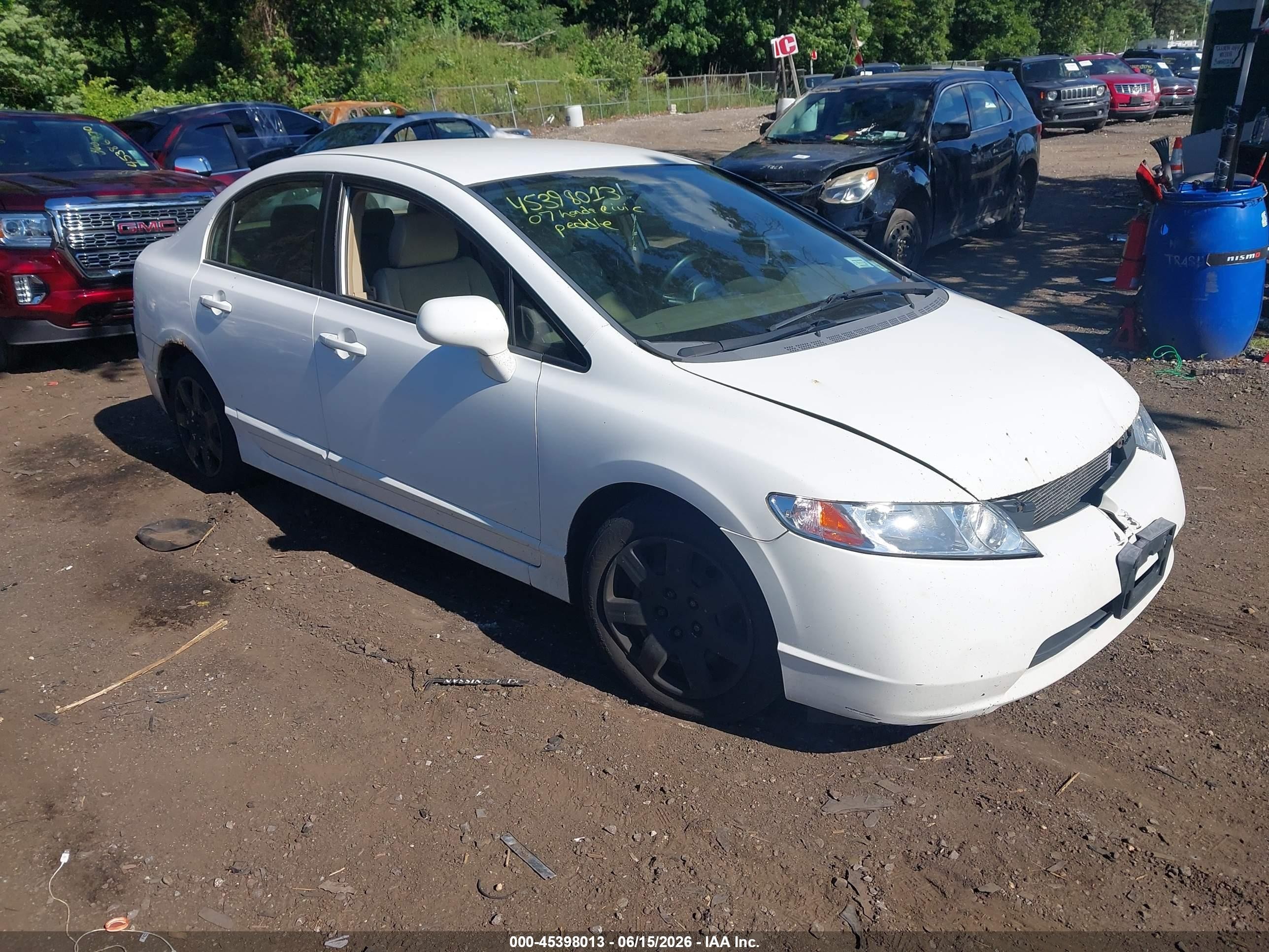 2007 Honda Civic Lx White vin: 2HGFA16527H313011