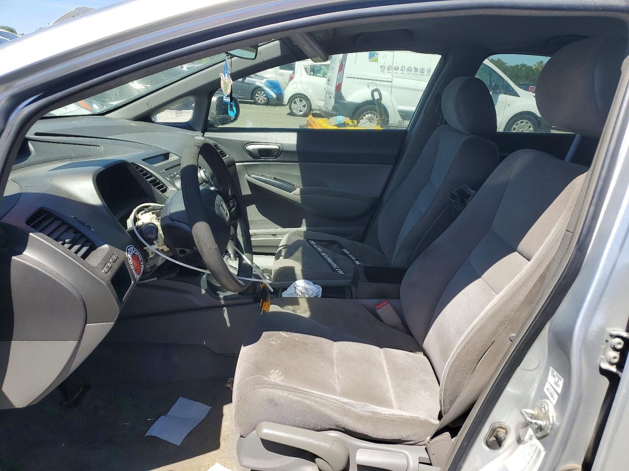 2008 Honda Civic Lx Silver vin: 2HGFA16528H302012