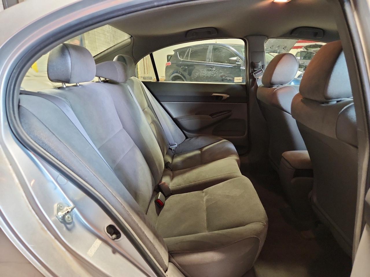 2008 Honda Civic Lx Silver vin: 2HGFA16528H342462
