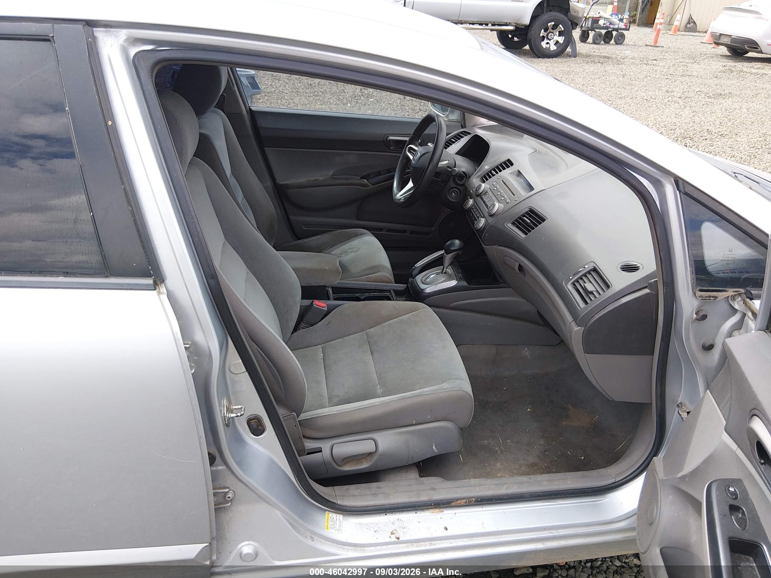 2009 Honda Civic Lx Серебряный vin: 2HGFA16529H338705