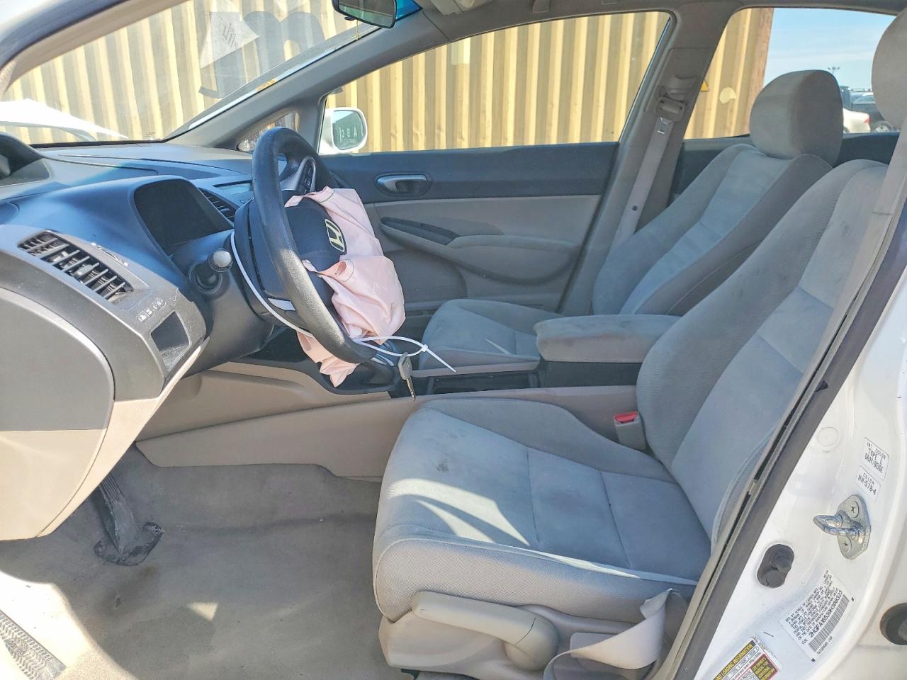 2009 Honda Civic Lx White vin: 2HGFA16539H308323