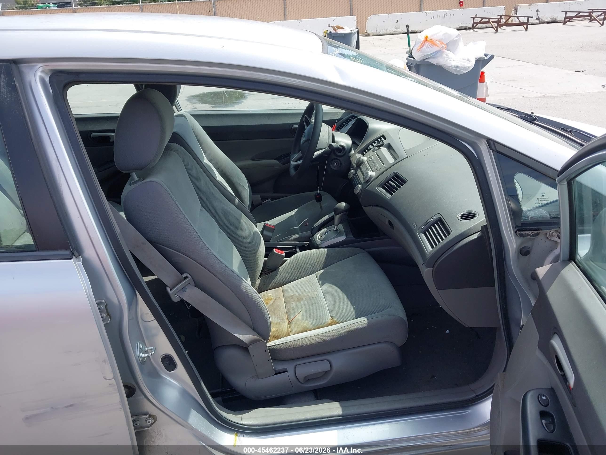 2009 Honda Civic Lx Серебряный vin: 2HGFA16539H319435