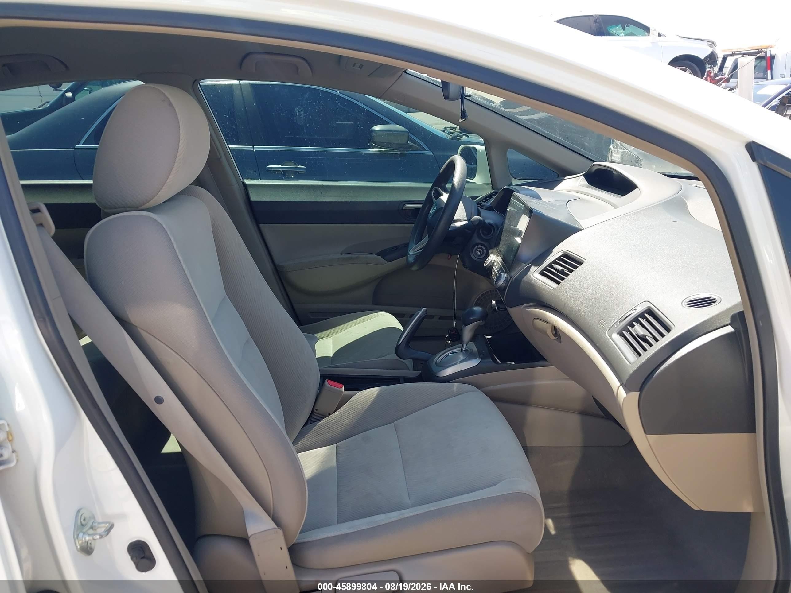 2009 Honda Civic Lx White vin: 2HGFA16539H351897
