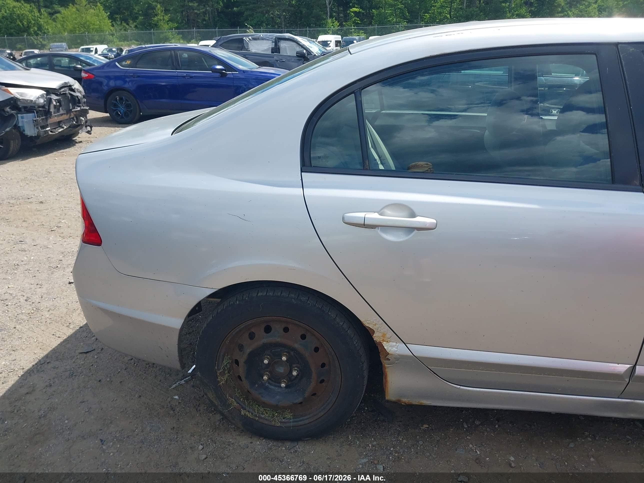 2009 Honda Civic Lx Silver vin: 2HGFA16539H532787