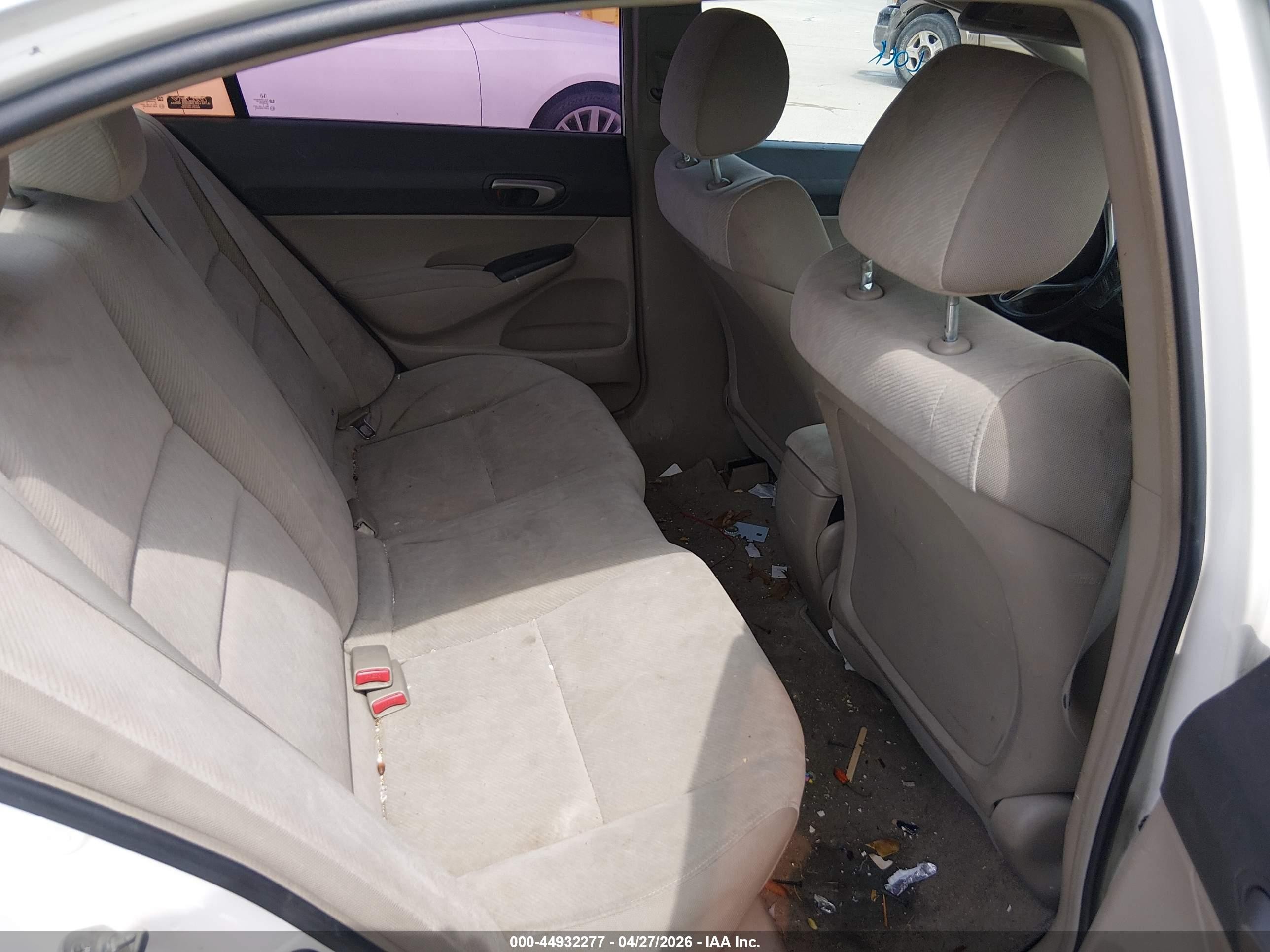 2009 Honda Civic Lx White vin: 2HGFA16539H548035
