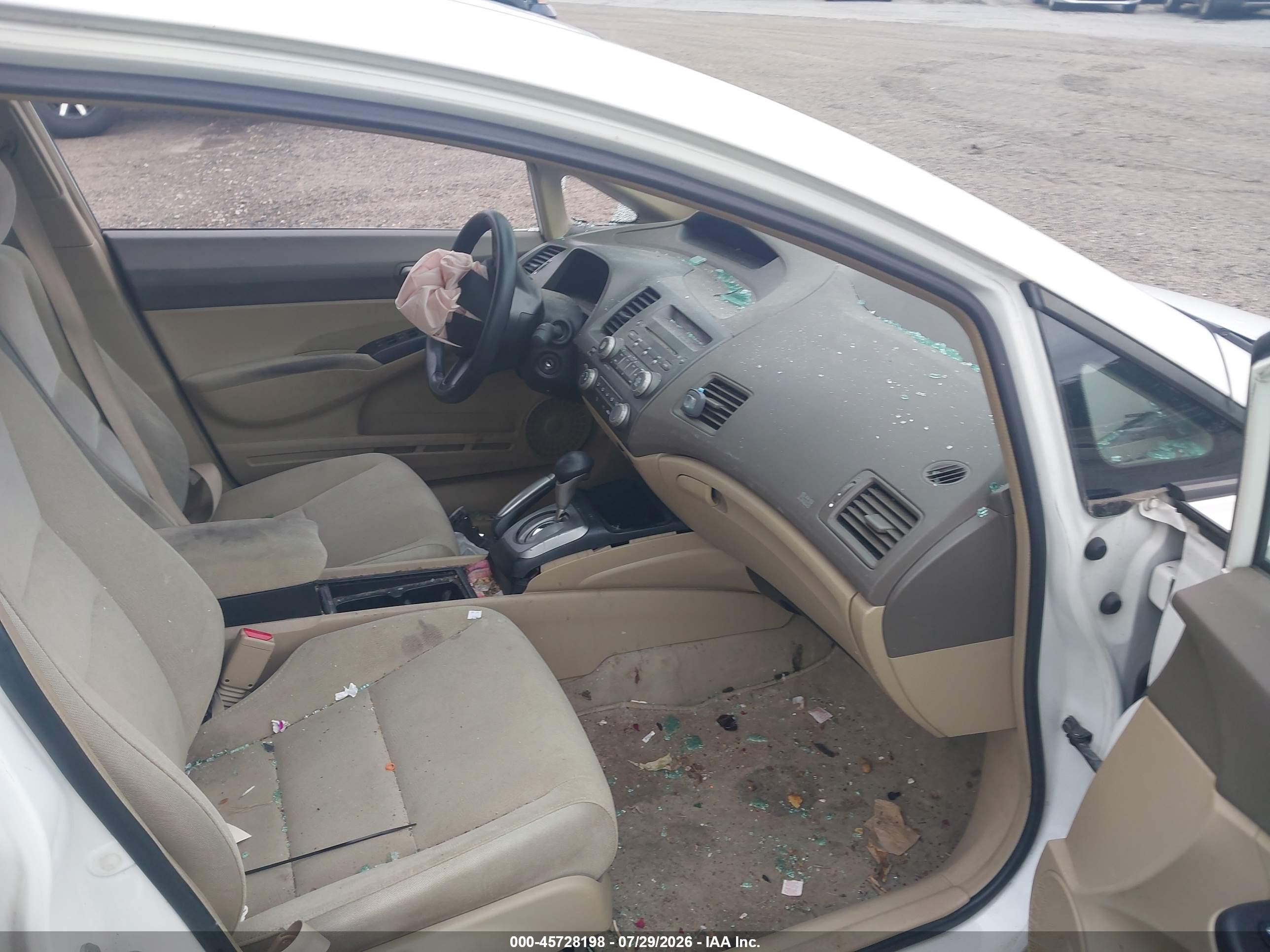 2008 Honda Civic Lx Белый vin: 2HGFA16548H517276