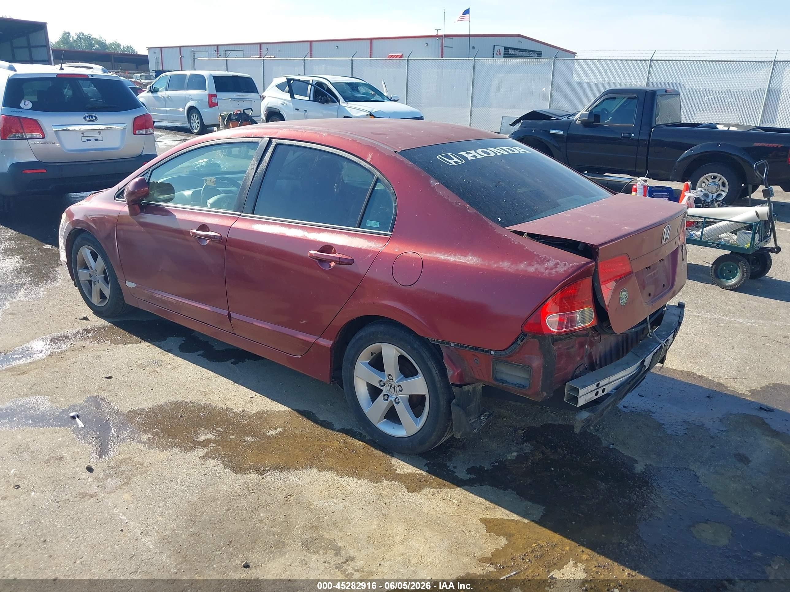 2008 Honda Civic Lx Red vin: 2HGFA16558H534815