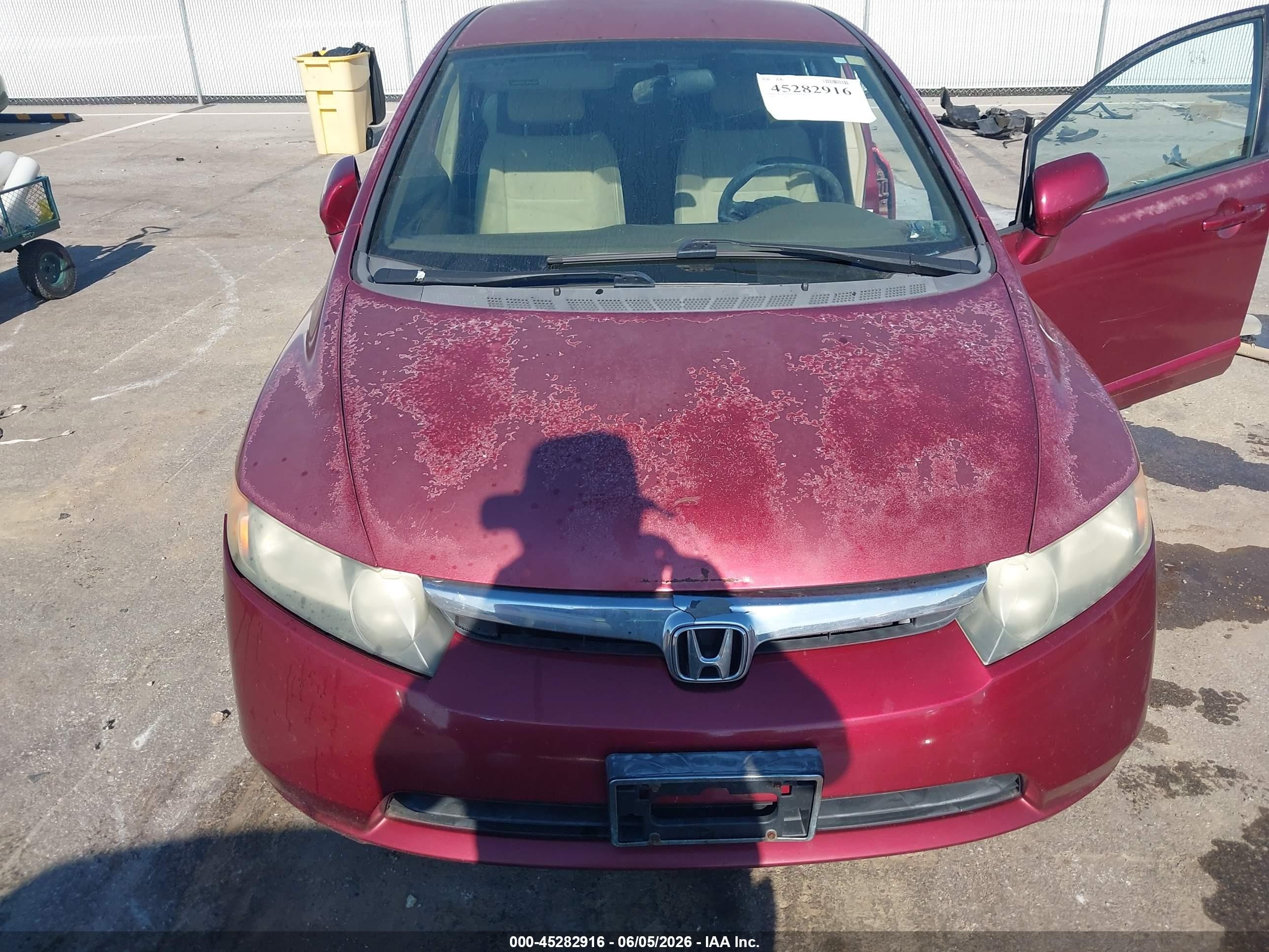 2008 Honda Civic Lx Red vin: 2HGFA16558H534815