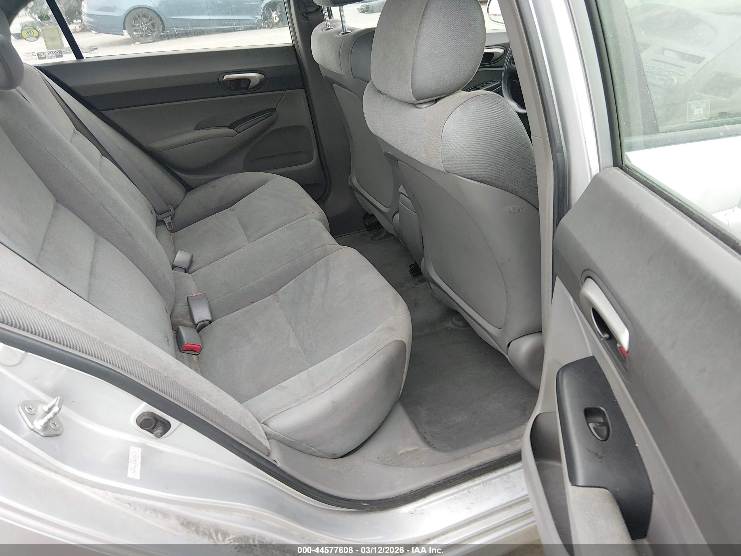 2008 Honda Civic Lx Silver vin: 2HGFA16578H305570