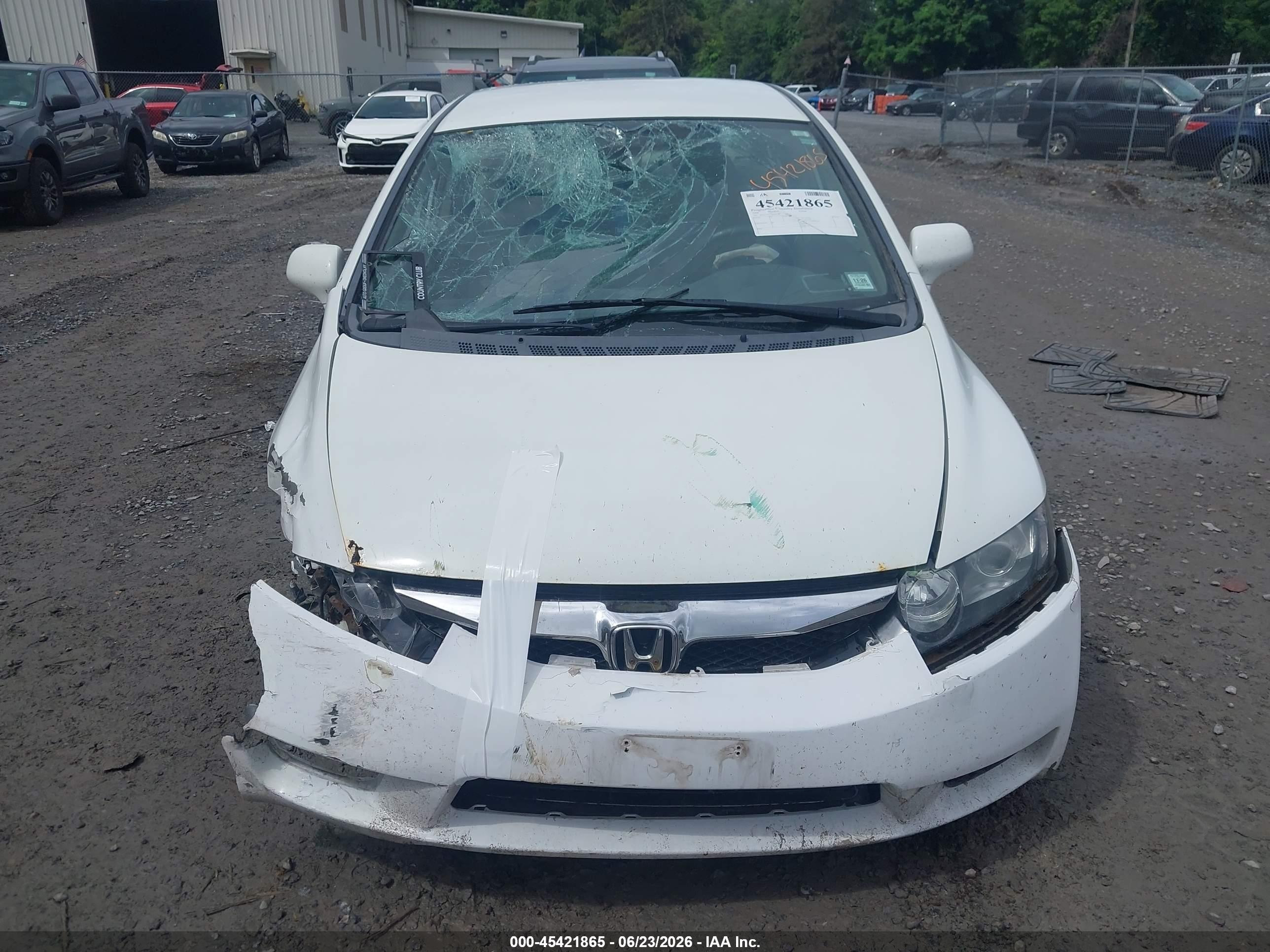 2009 Honda Civic Lx White vin: 2HGFA16579H332107