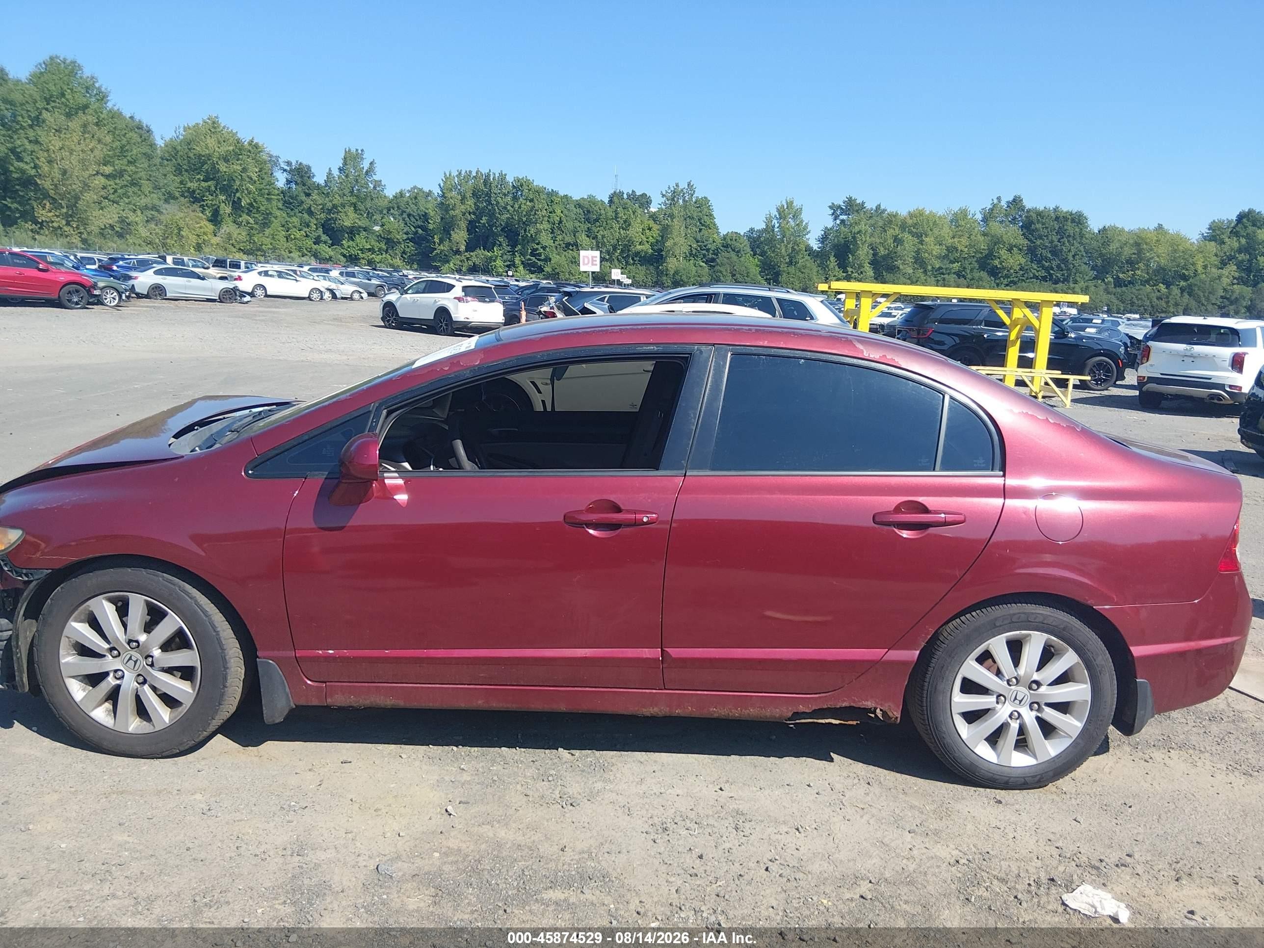 2009 Honda Civic Lx Red vin: 2HGFA16579H524742