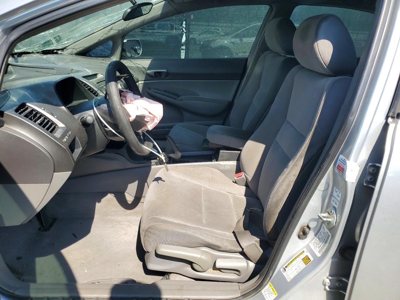 2008 Honda Civic Lx Silver vin: 2HGFA16588H350436