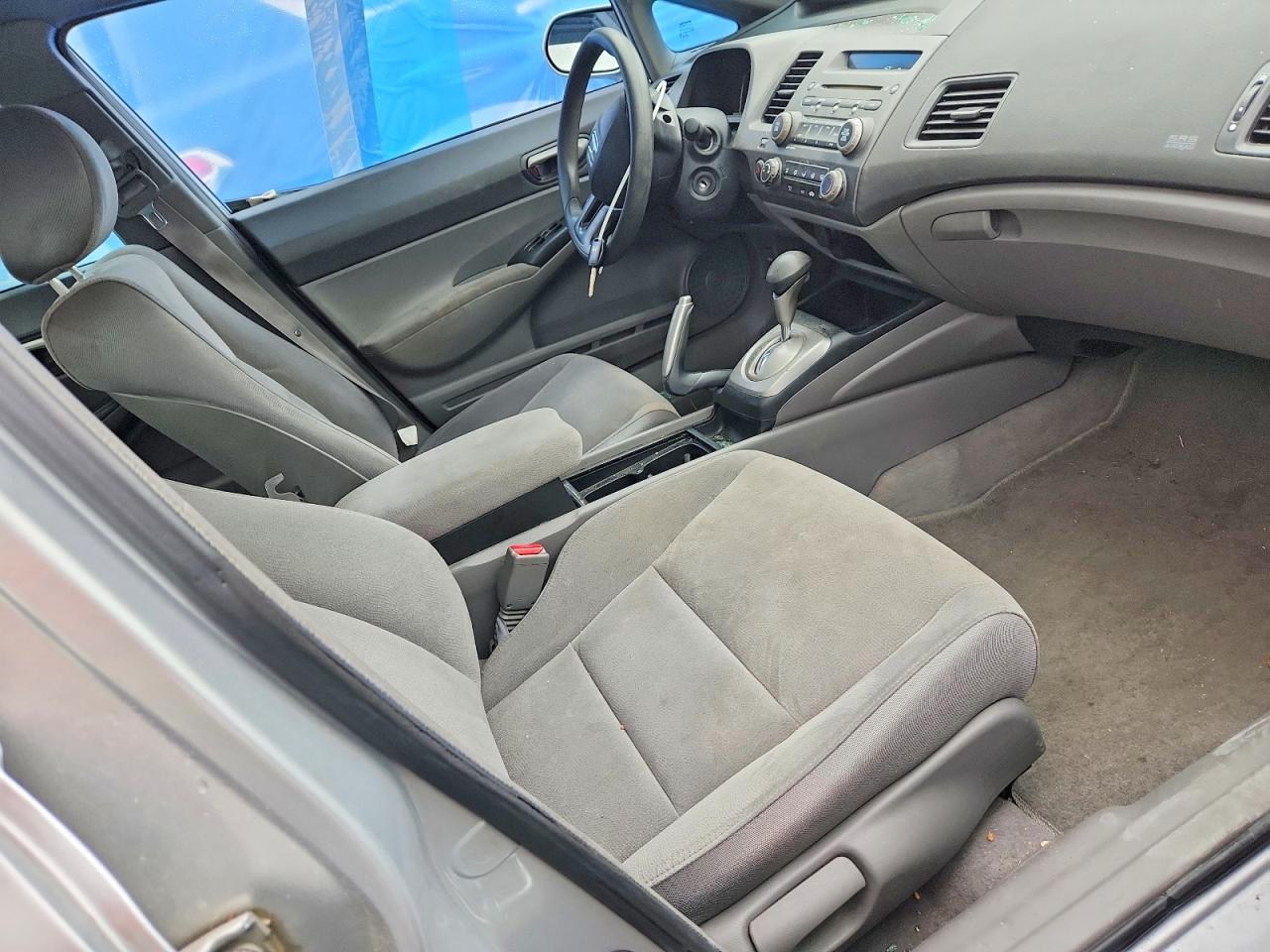2008 Honda Civic Lx Silver vin: 2HGFA16588H527468