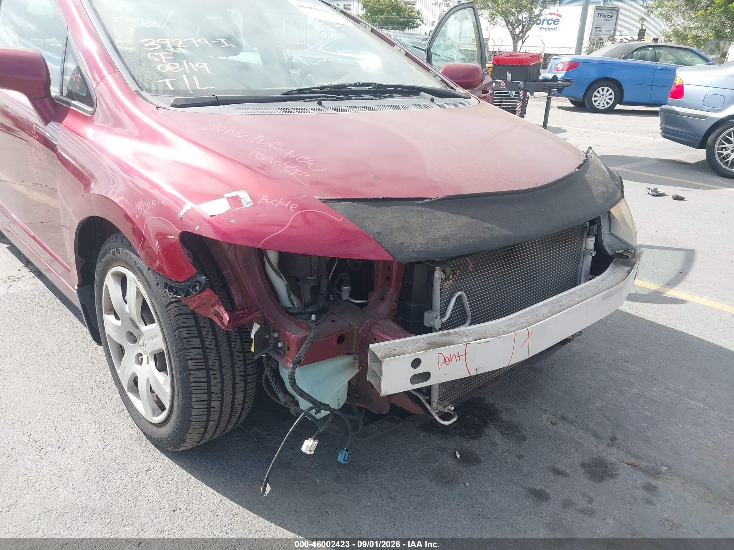 2008 Honda Civic Lx Burgundy vin: 2HGFA16588H532475