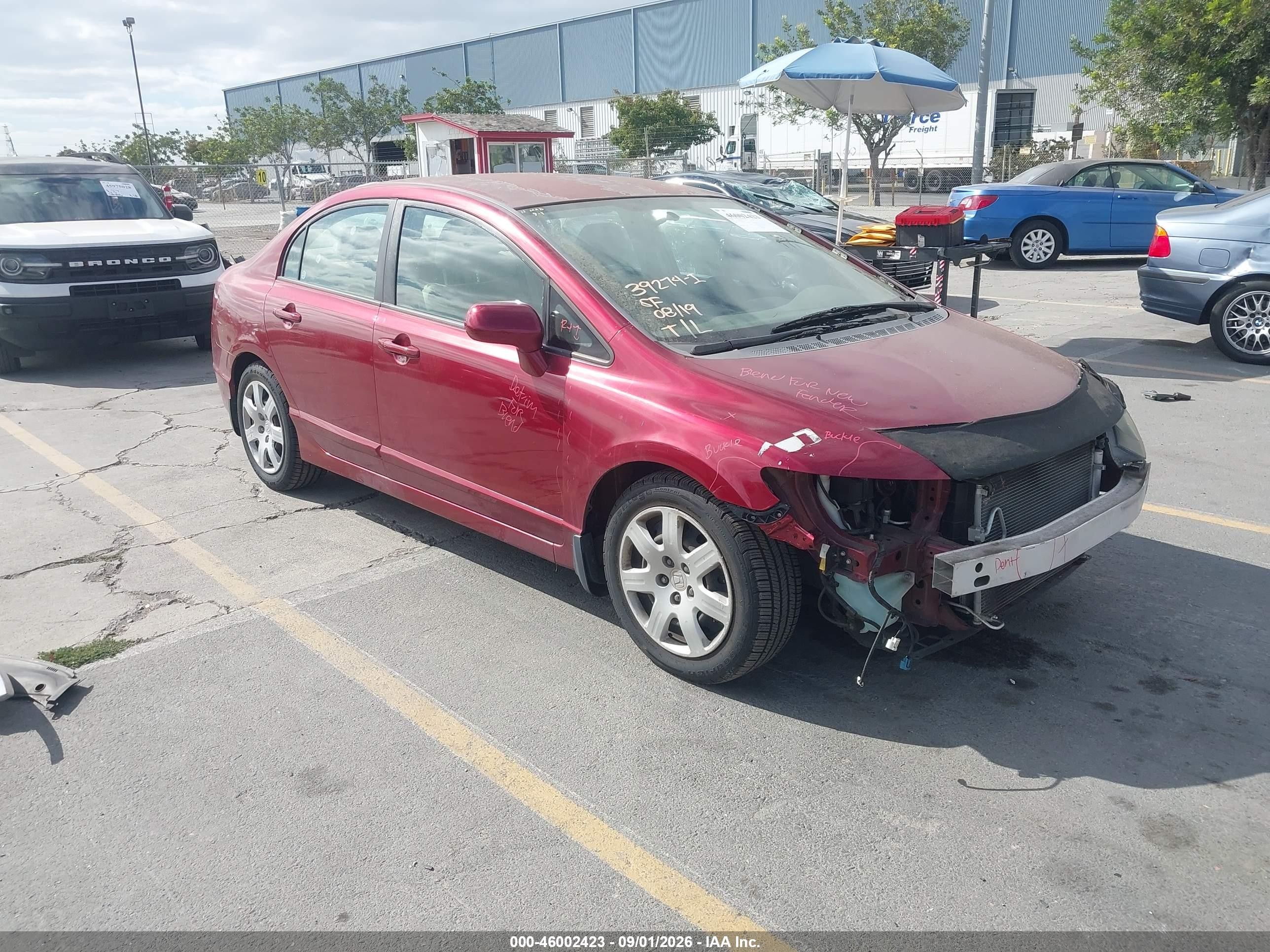 2008 Honda Civic Lx Burgundy vin: 2HGFA16588H532475