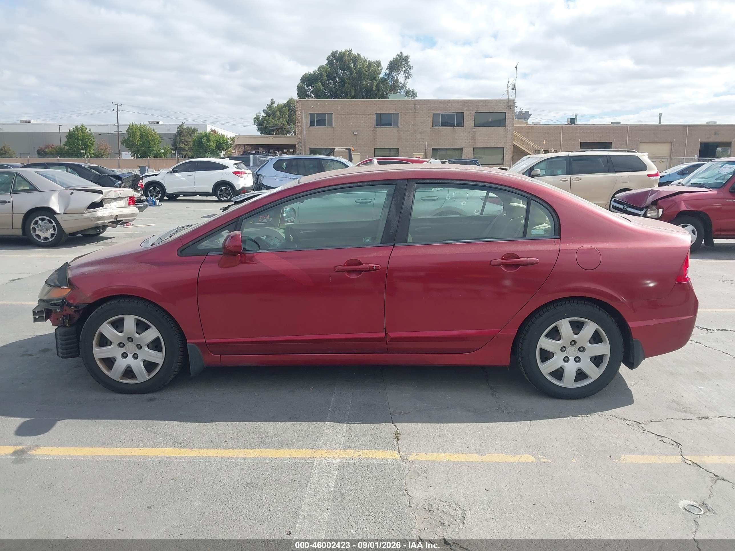 2008 Honda Civic Lx Burgundy vin: 2HGFA16588H532475