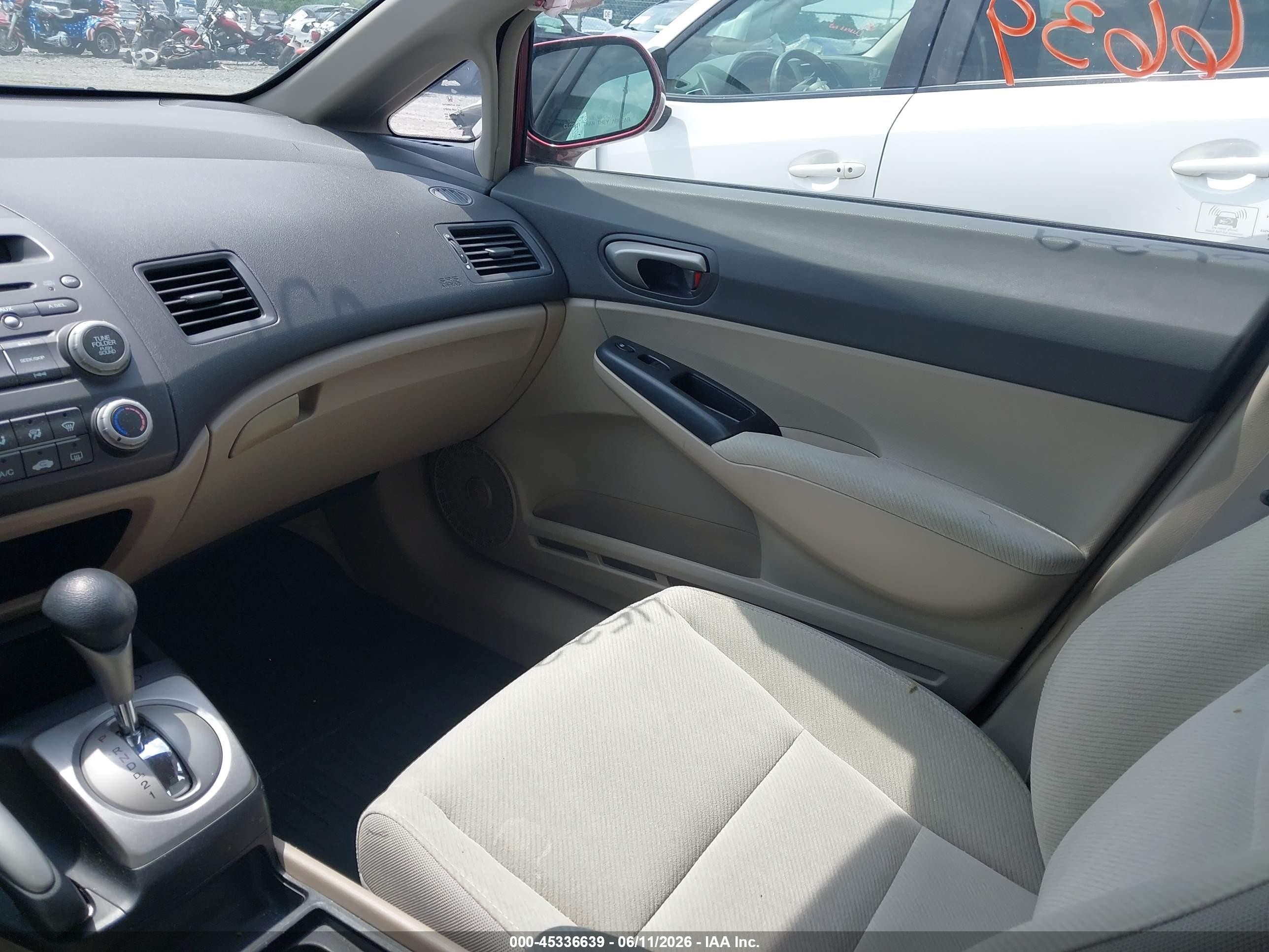 2009 Honda Civic Lx Maroon vin: 2HGFA16589H335890