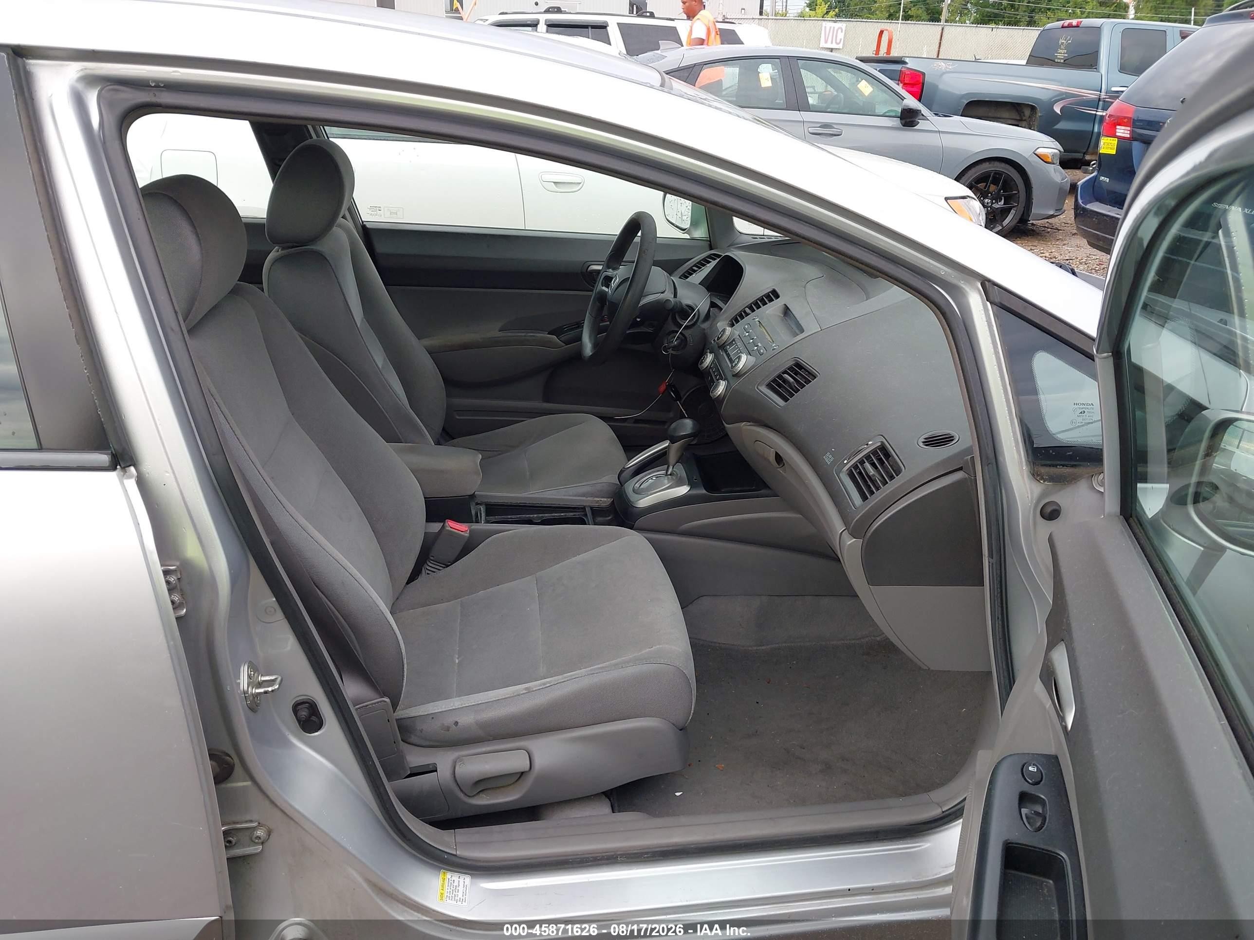 2007 Honda Civic Lx Silver vin: 2HGFA16597H309649