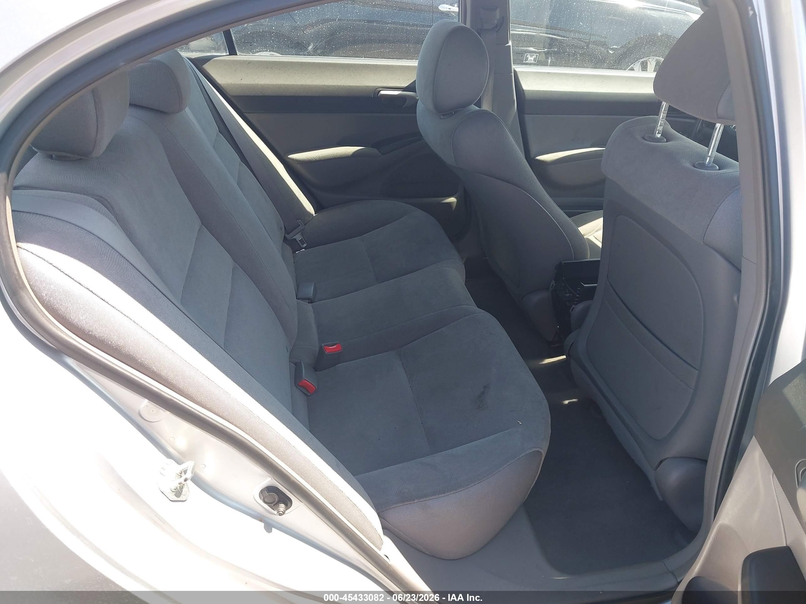 2007 Honda Civic Lx Silver vin: 2HGFA16597H313992
