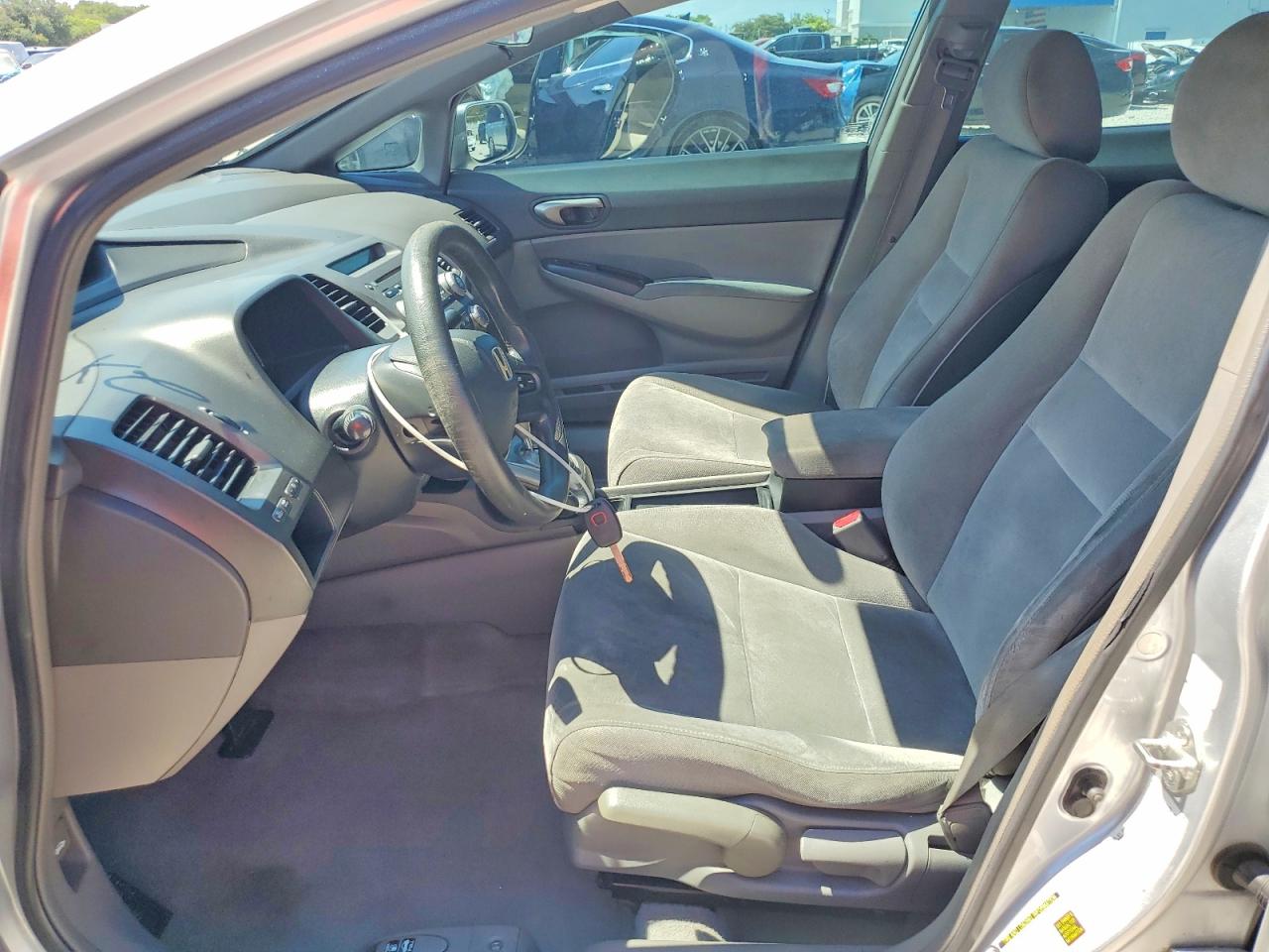 2008 Honda Civic Lx Silver vin: 2HGFA16598H356620