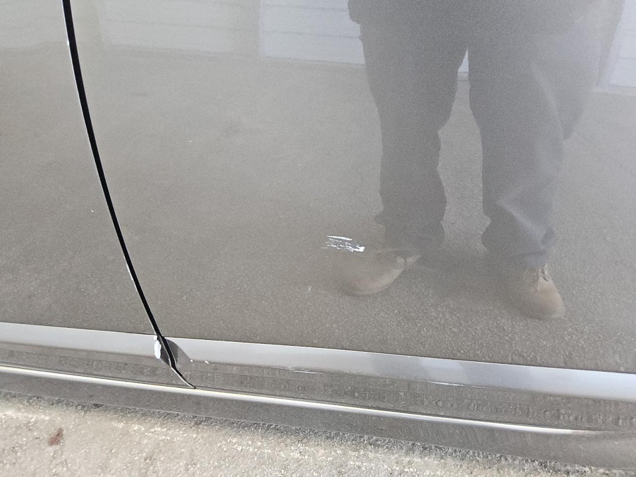 2008 Honda Civic Lx Gray vin: 2HGFA165X8H322394 Damage: Left Rear Door, Heavy Scratch, 1 To 2 Inches