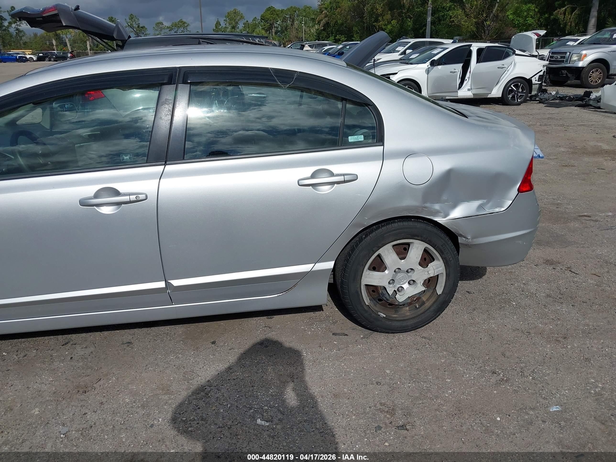 2009 Honda Civic Lx Серебряный vin: 2HGFA165X9H357938