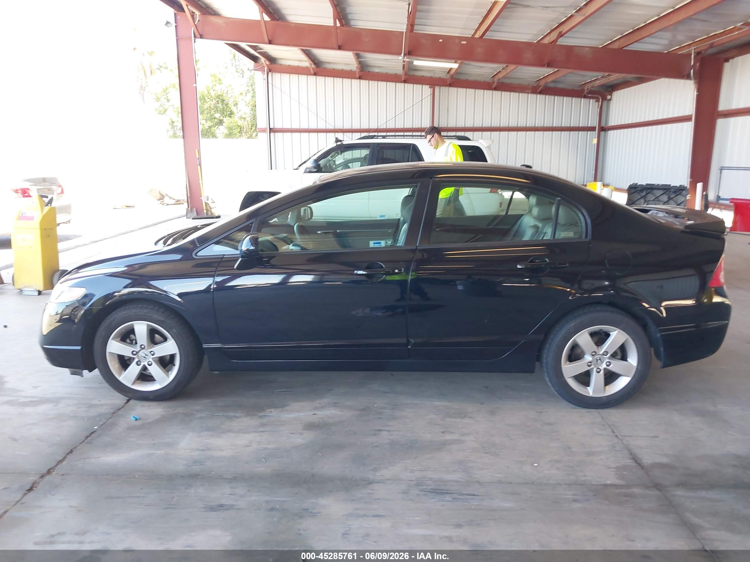 2007 Honda Civic Ex Черный vin: 2HGFA16807H304785