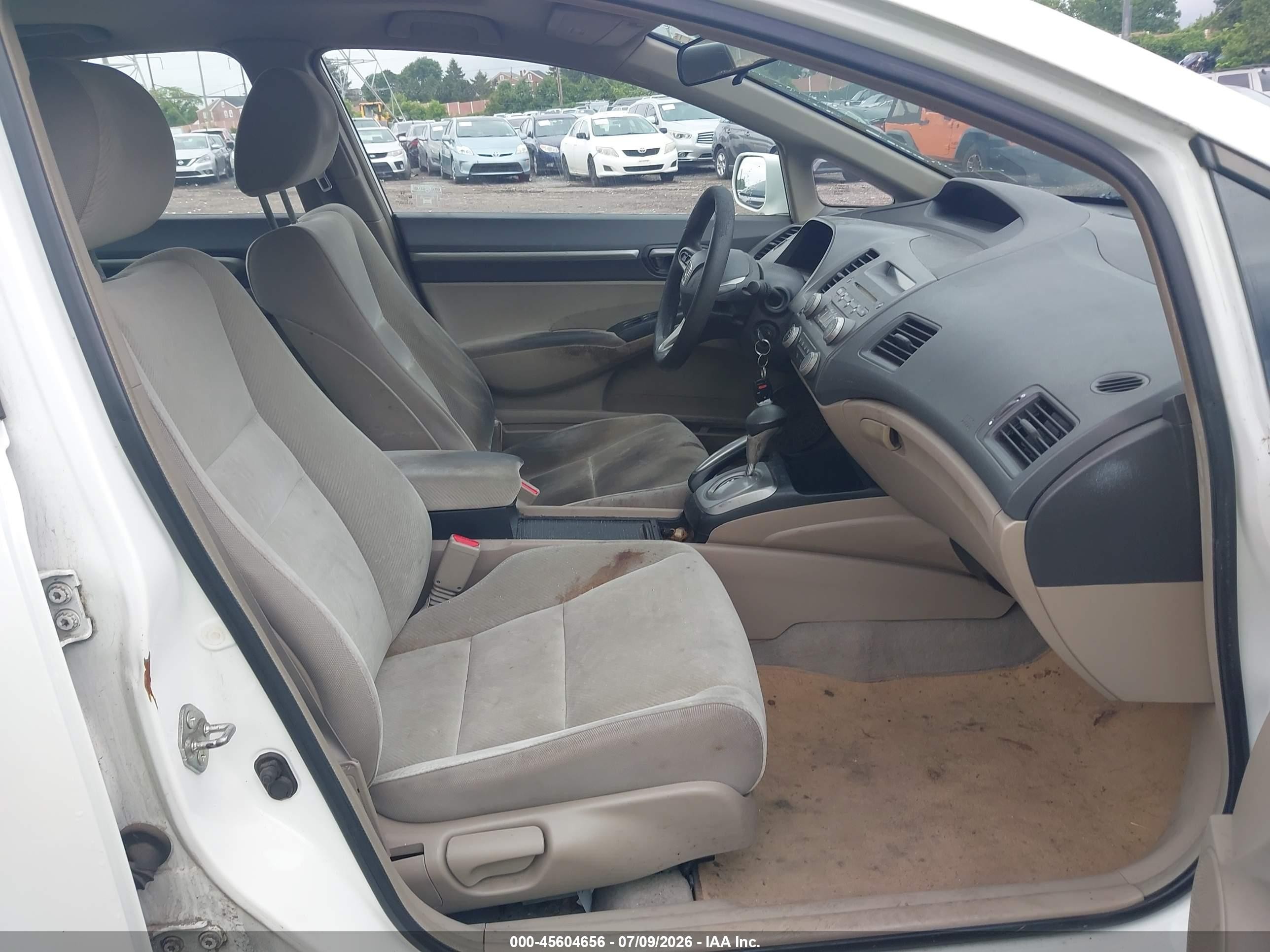 2009 Honda Civic Ex White vin: 2HGFA16839H320448