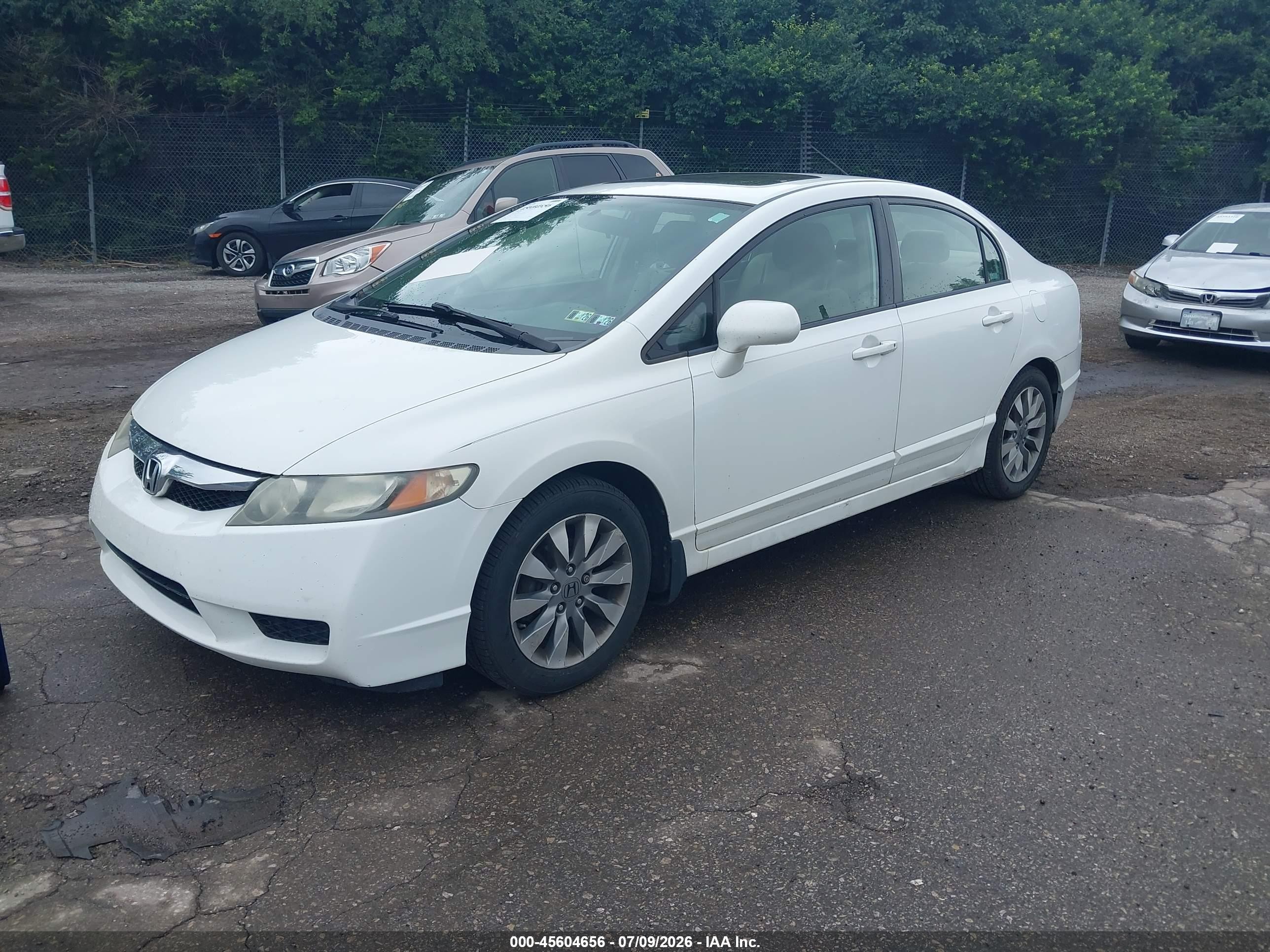 2009 Honda Civic Ex White vin: 2HGFA16839H320448