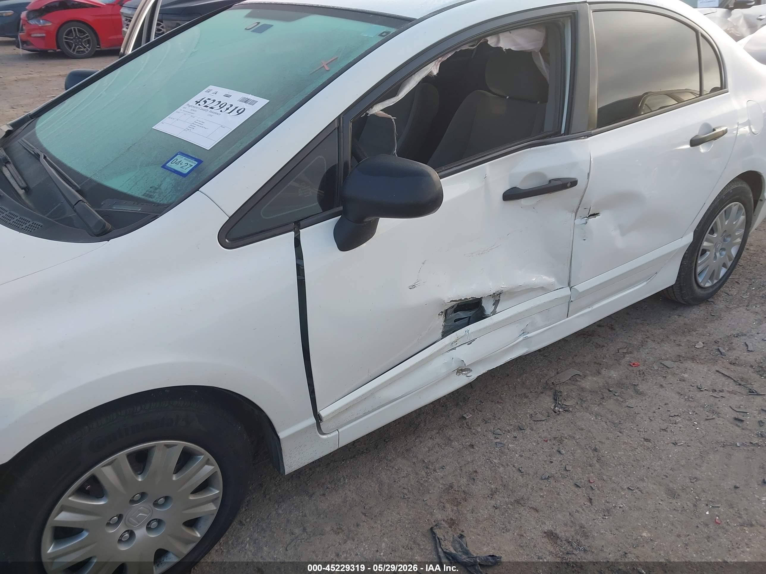 2010 Honda Civic Vp White vin: 2HGFA1F30AH508059