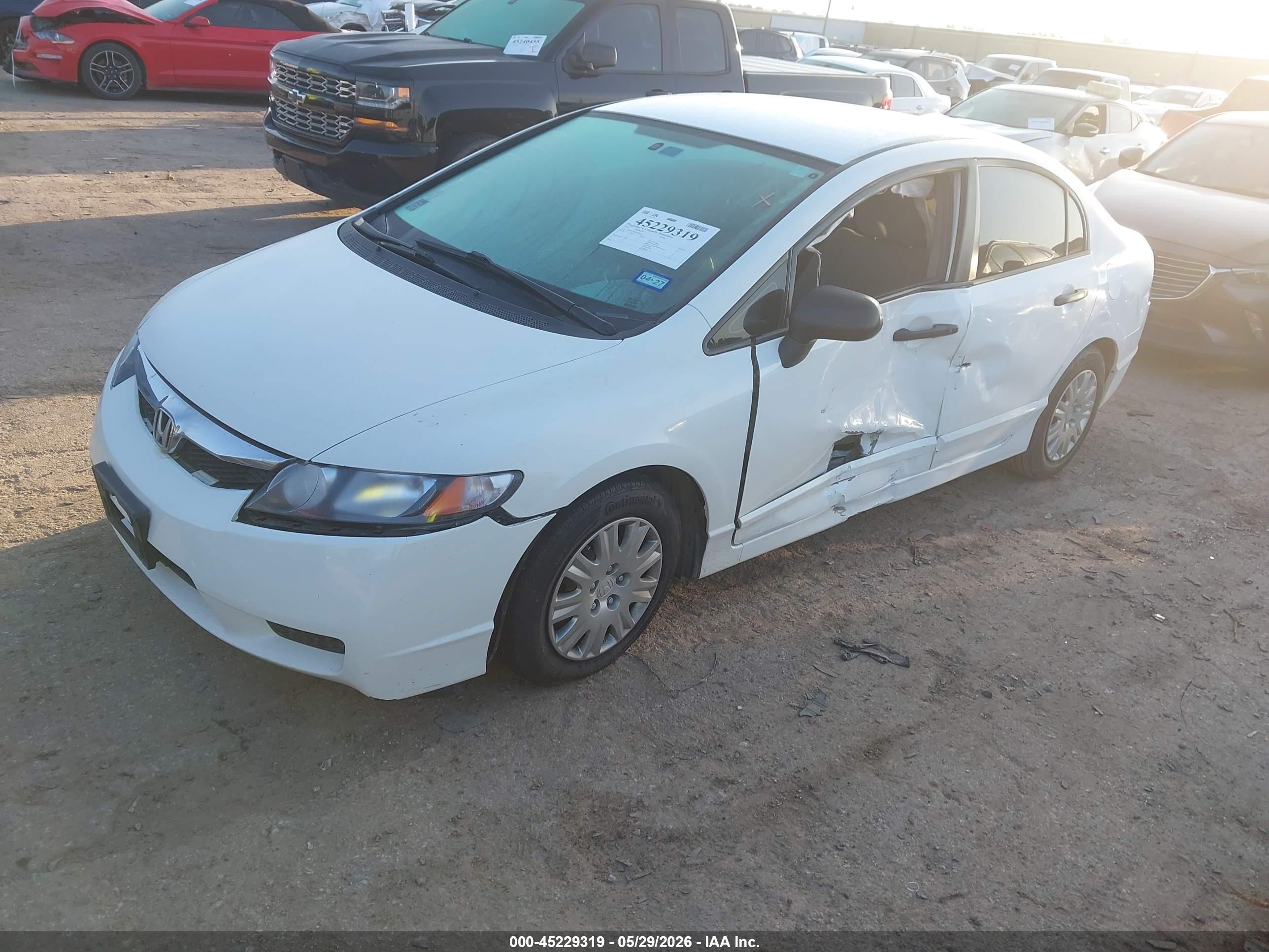 2010 Honda Civic Vp White vin: 2HGFA1F30AH508059