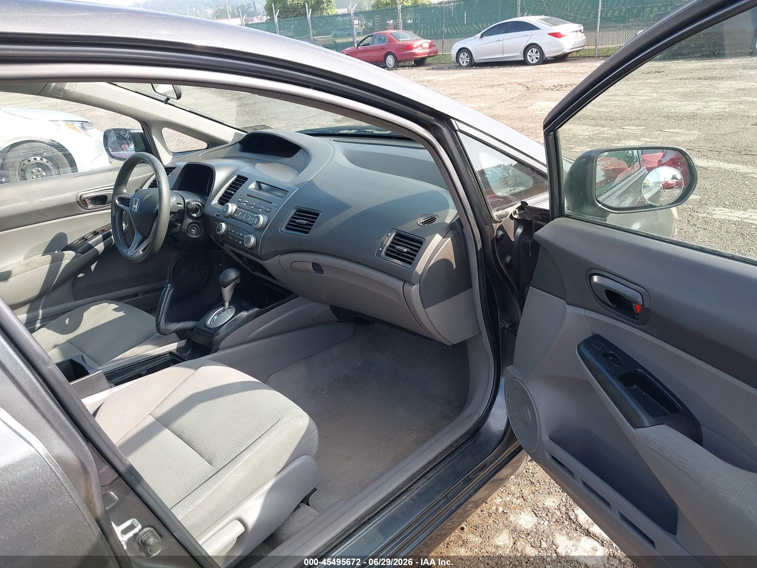 2010 Honda Civic Vp Серый vin: 2HGFA1F30AH513004
