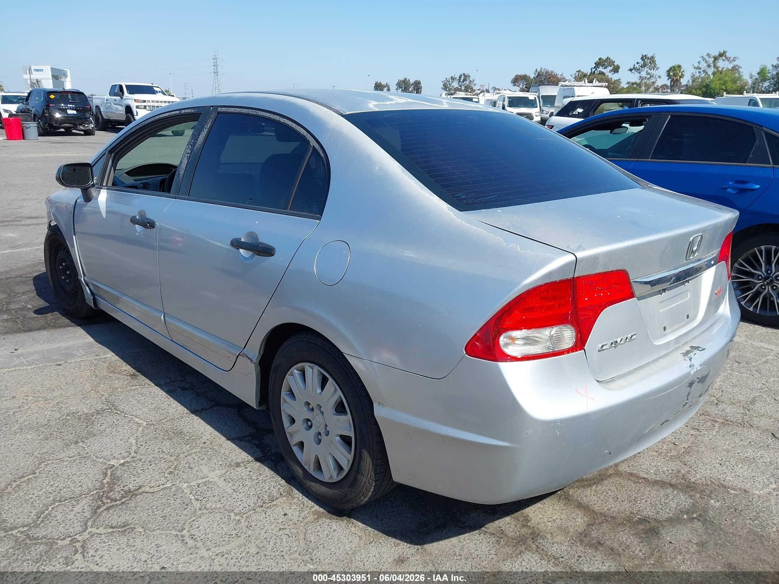 2011 Honda Civic Vp Серебряный vin: 2HGFA1F30BH507219