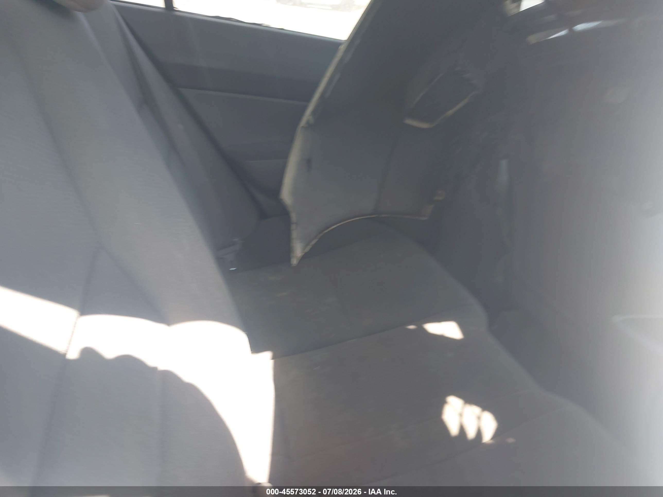 2010 Honda Civic Vp White vin: 2HGFA1F31AH537215