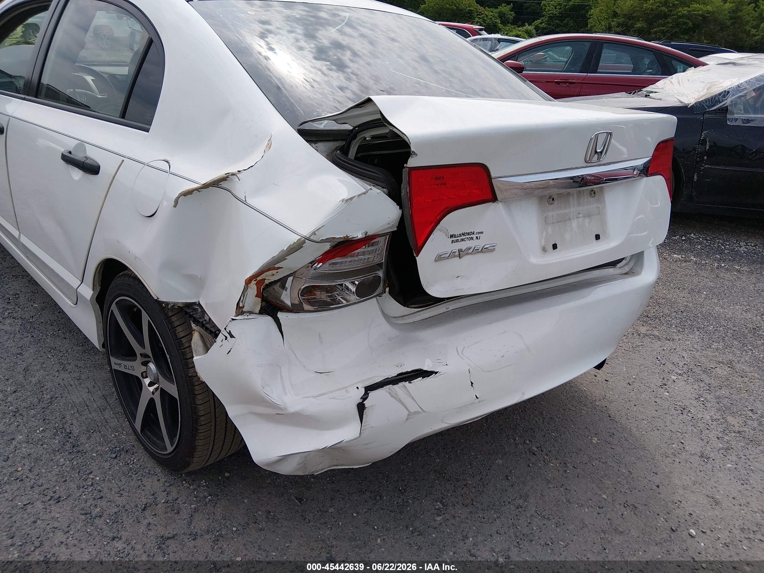 2010 Honda Civic Vp White vin: 2HGFA1F32AH529821