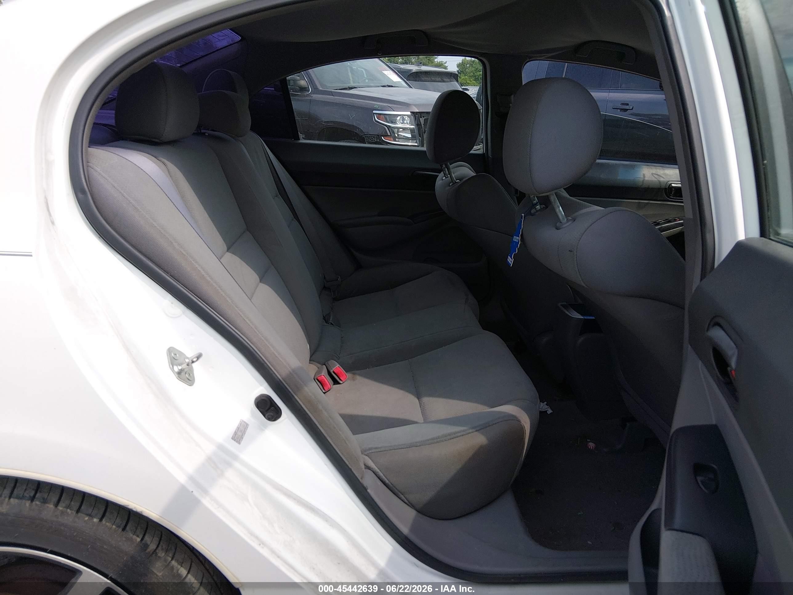 2010 Honda Civic Vp White vin: 2HGFA1F32AH529821