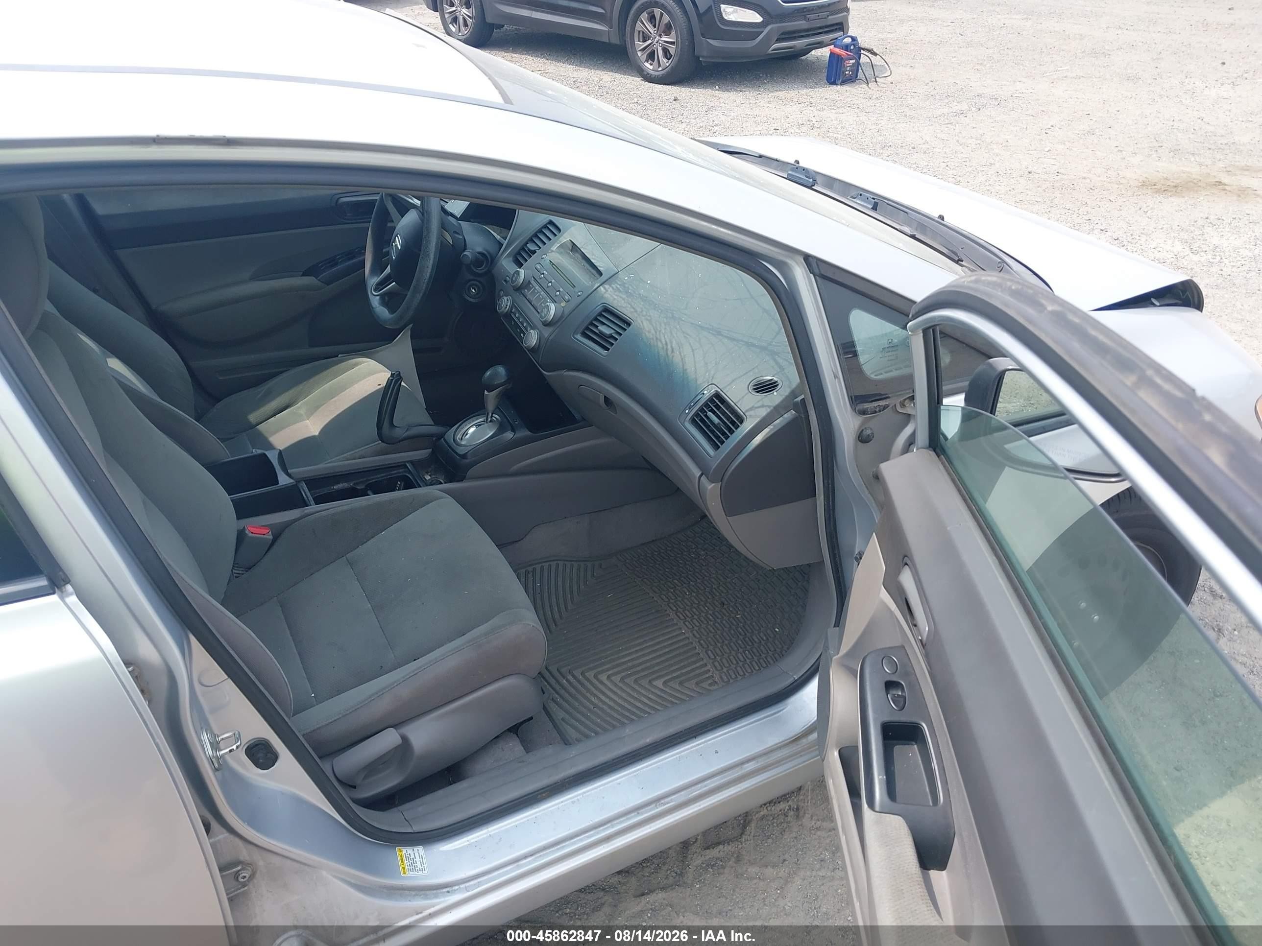 2010 Honda Civic Vp Silver vin: 2HGFA1F32AH563516