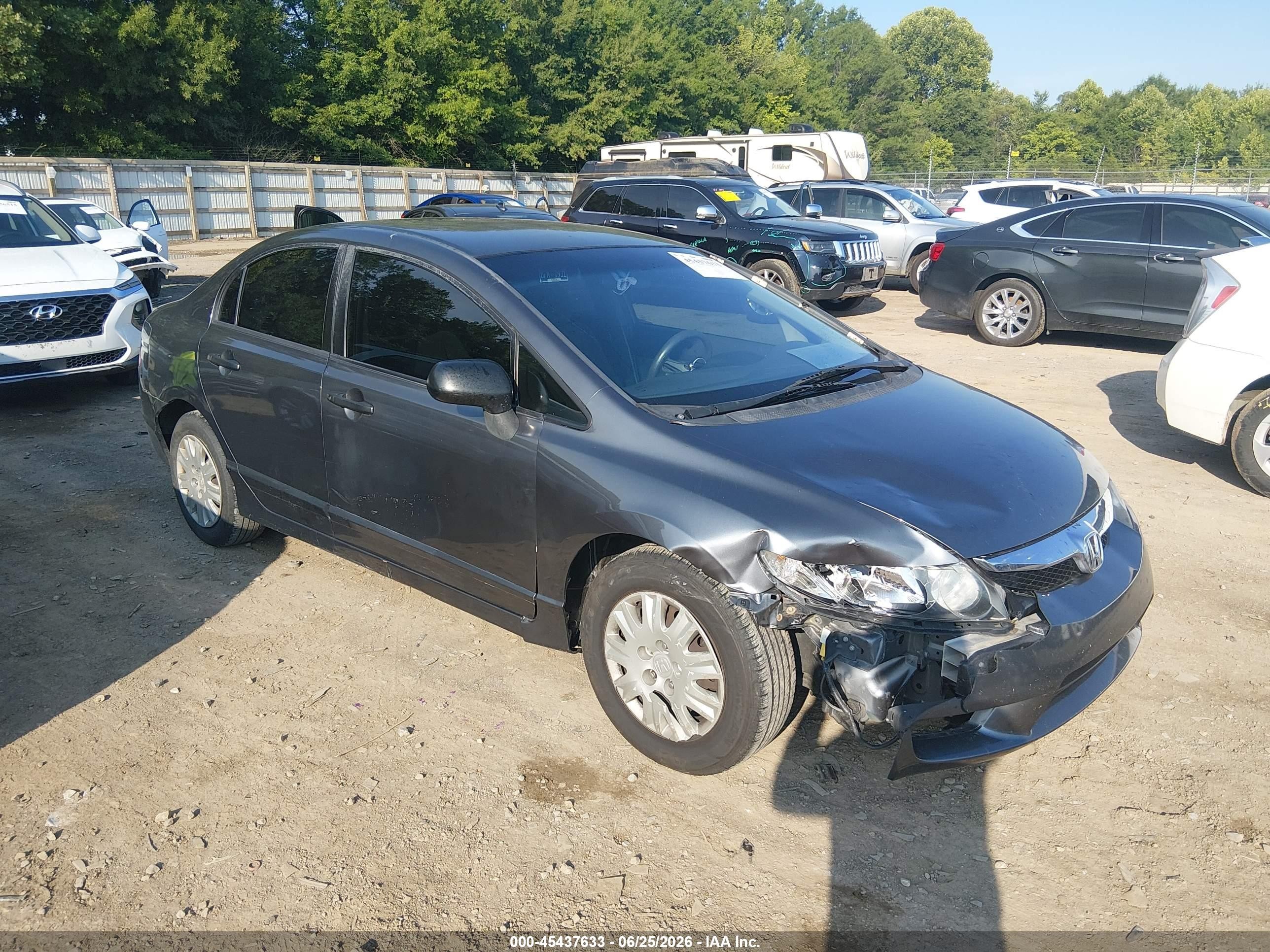 2011 Honda Civic Vp Серебряный vin: 2HGFA1F36BH518516